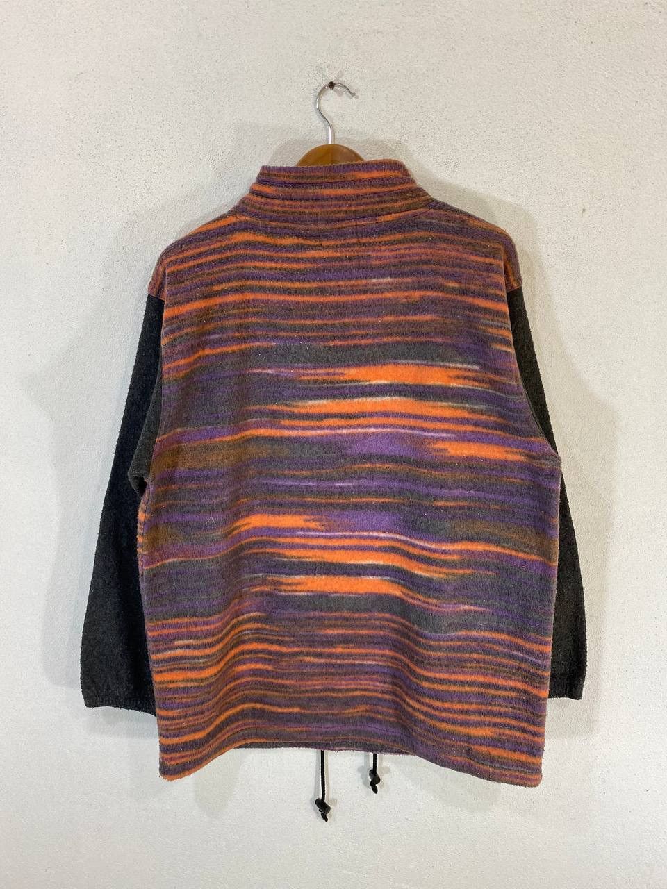 Japanese Brand Japanese Brand nice design sweater Size US XL / EU 56 / 4 - 2 Thumbnail