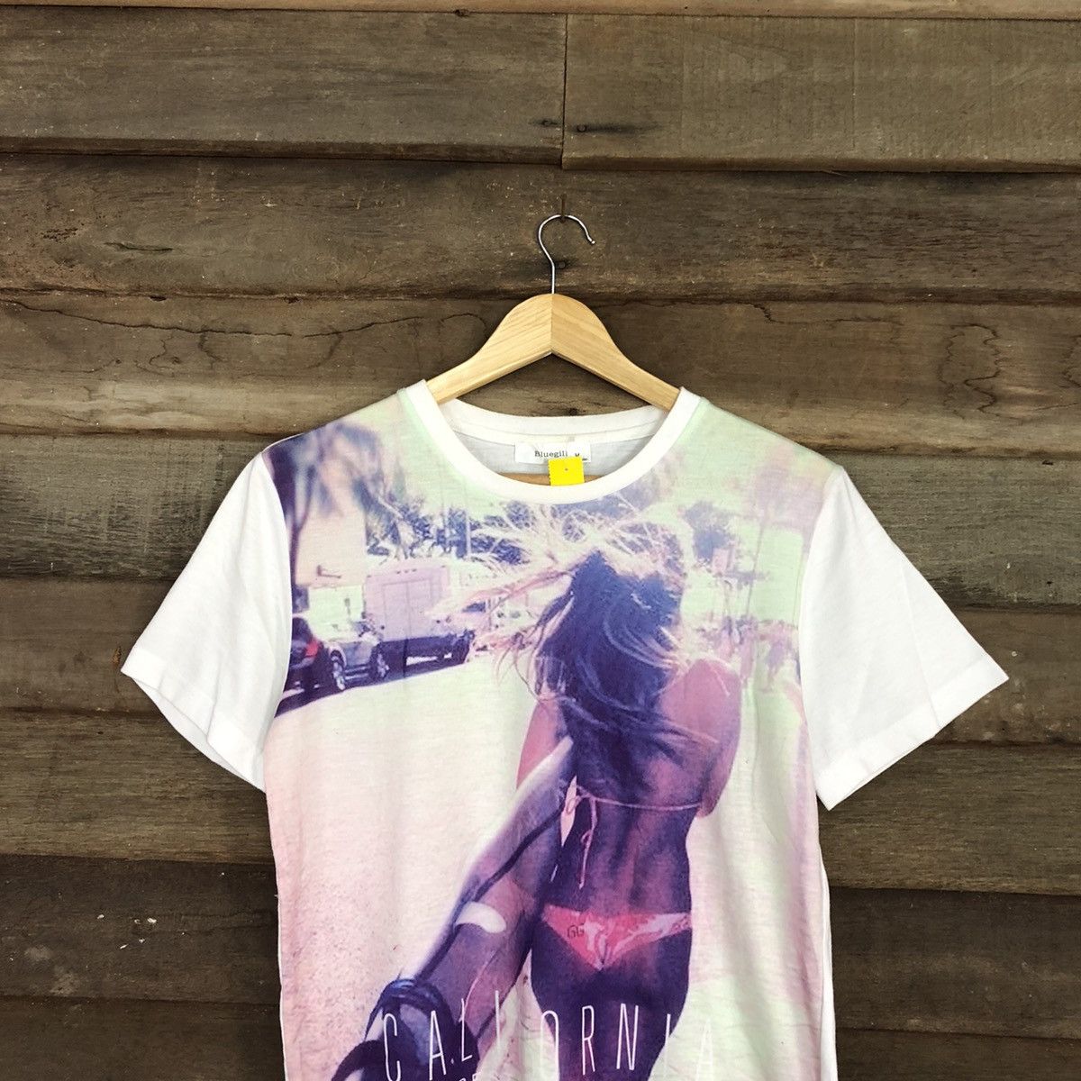 Japanese Brand Bluegill surf girl White Short Sleeve Shirt #3853 Size US S / EU 44-46 / 1 - 2 Thumbnail