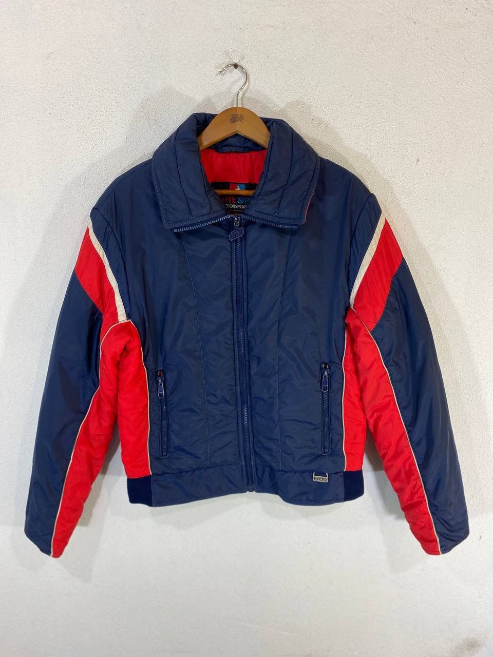Vintage White Stag Retro Puffer Jacket Multicolour