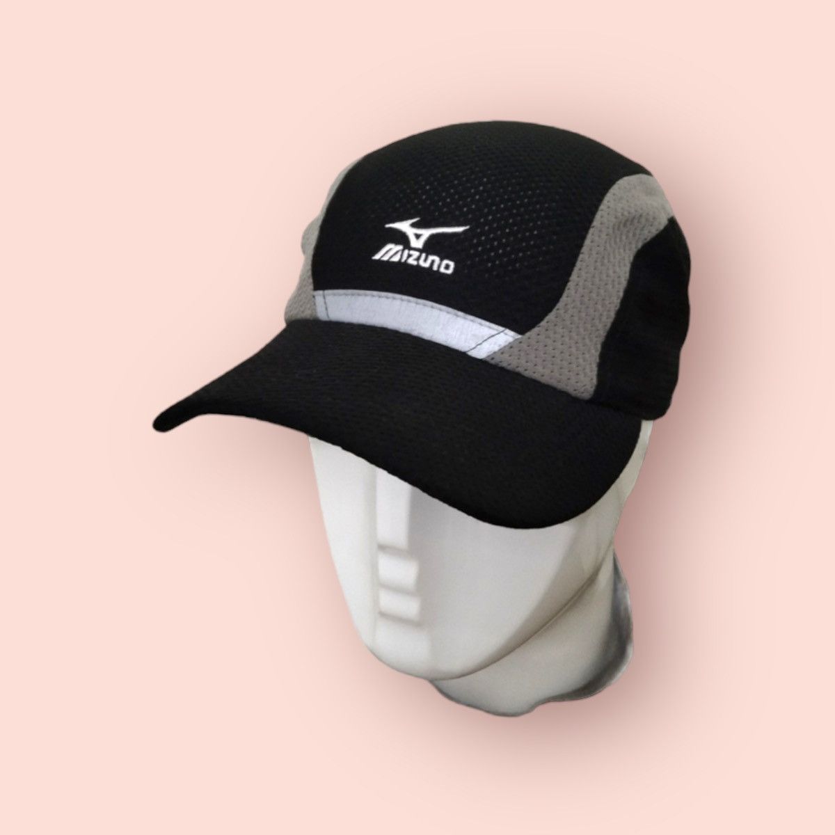 image of Mizuno Vintage Mesh Running Cap in Black/Grey, Men's