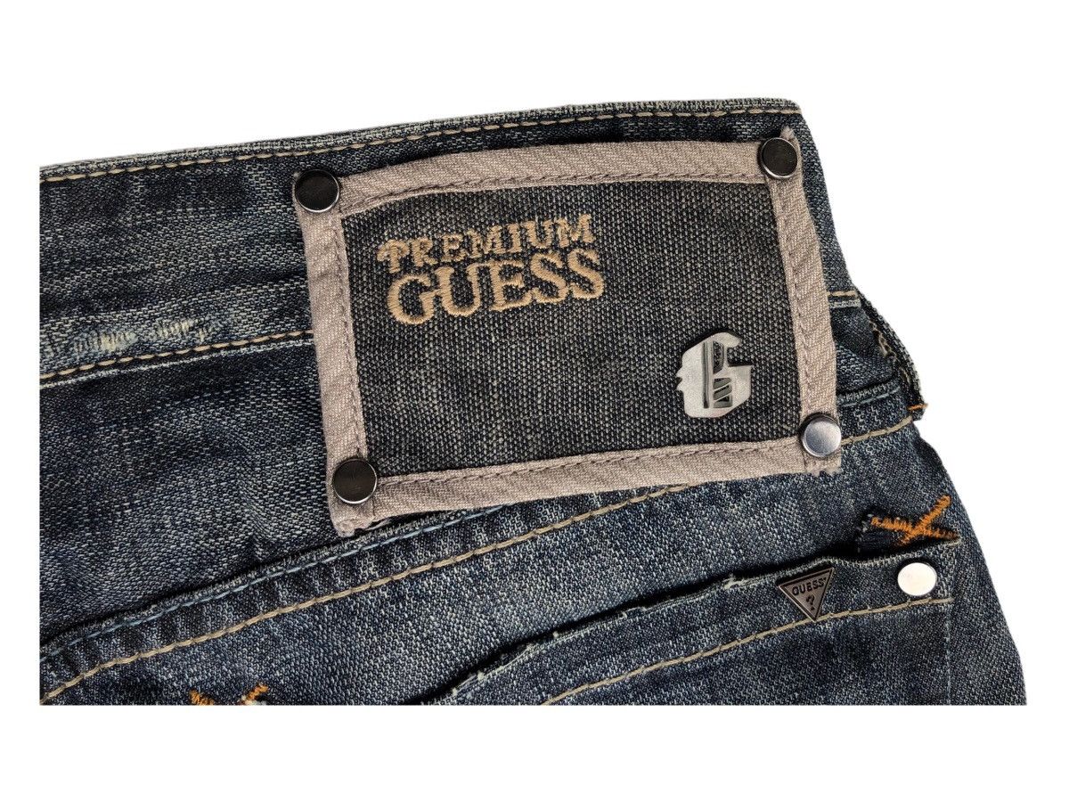 Guess 🔥Guess Distressed Flare Jeans 🔥 Size US 33 - 9 Thumbnail