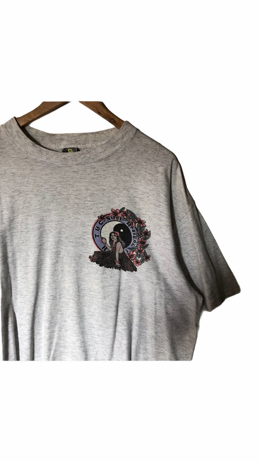 Vintage T&C Surf Designs Hula Girl Hawaiian Skate Streetwear T Shirt Size US XL / EU 56 / 4 - 3 Thumbnail