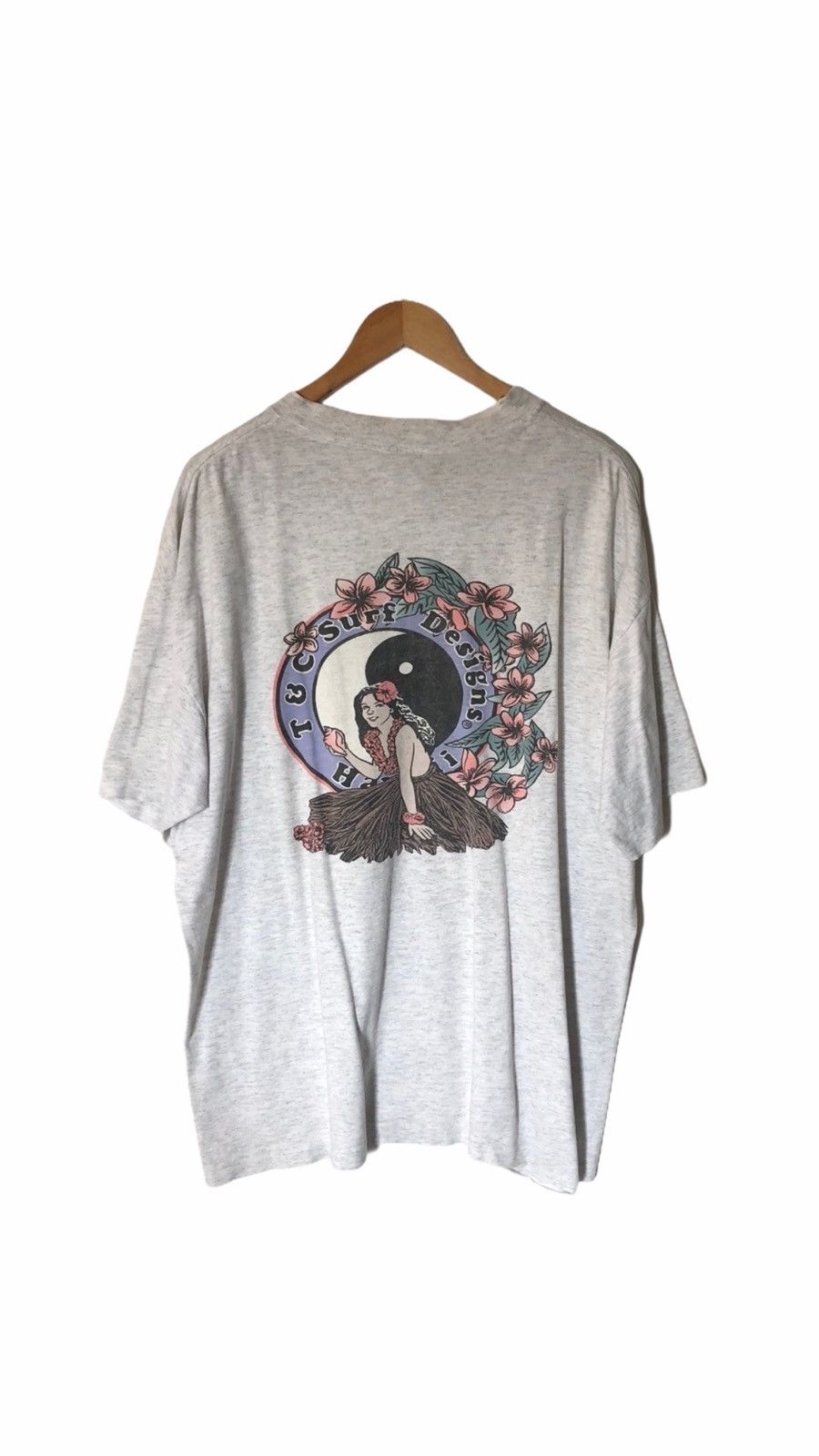 Vintage T&C Surf Designs Hula Girl Hawaiian Skate Streetwear T Shirt Size US XL / EU 56 / 4 - 1 Thumbnail