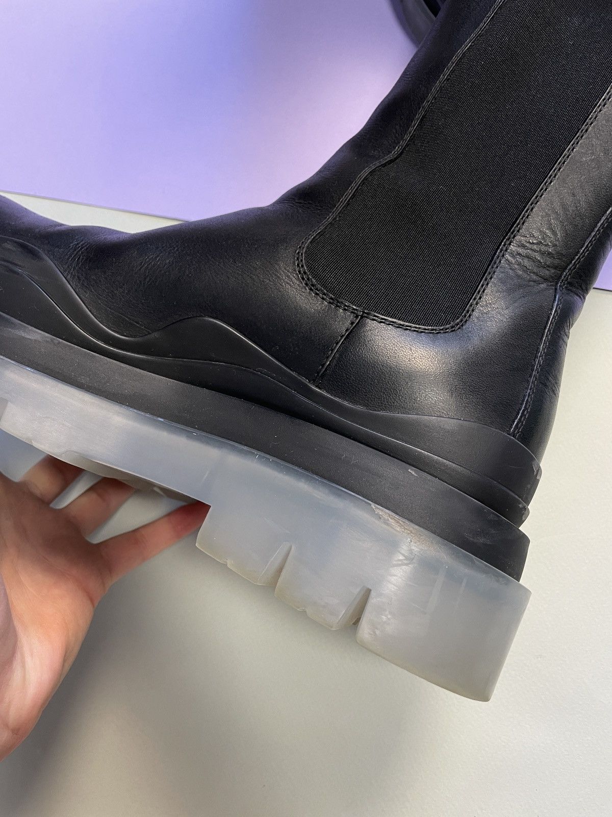 Bottega Veneta Bottega Veneta Chelsea Lug Boots Size US 10 / IT 40 - 14 Thumbnail