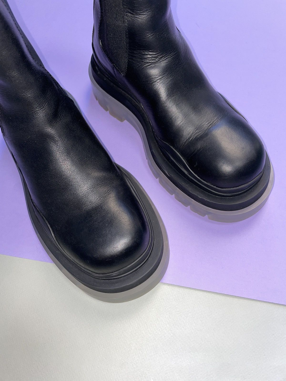 Bottega Veneta Bottega Veneta Chelsea Lug Boots Size US 10 / IT 40 - 22 Thumbnail
