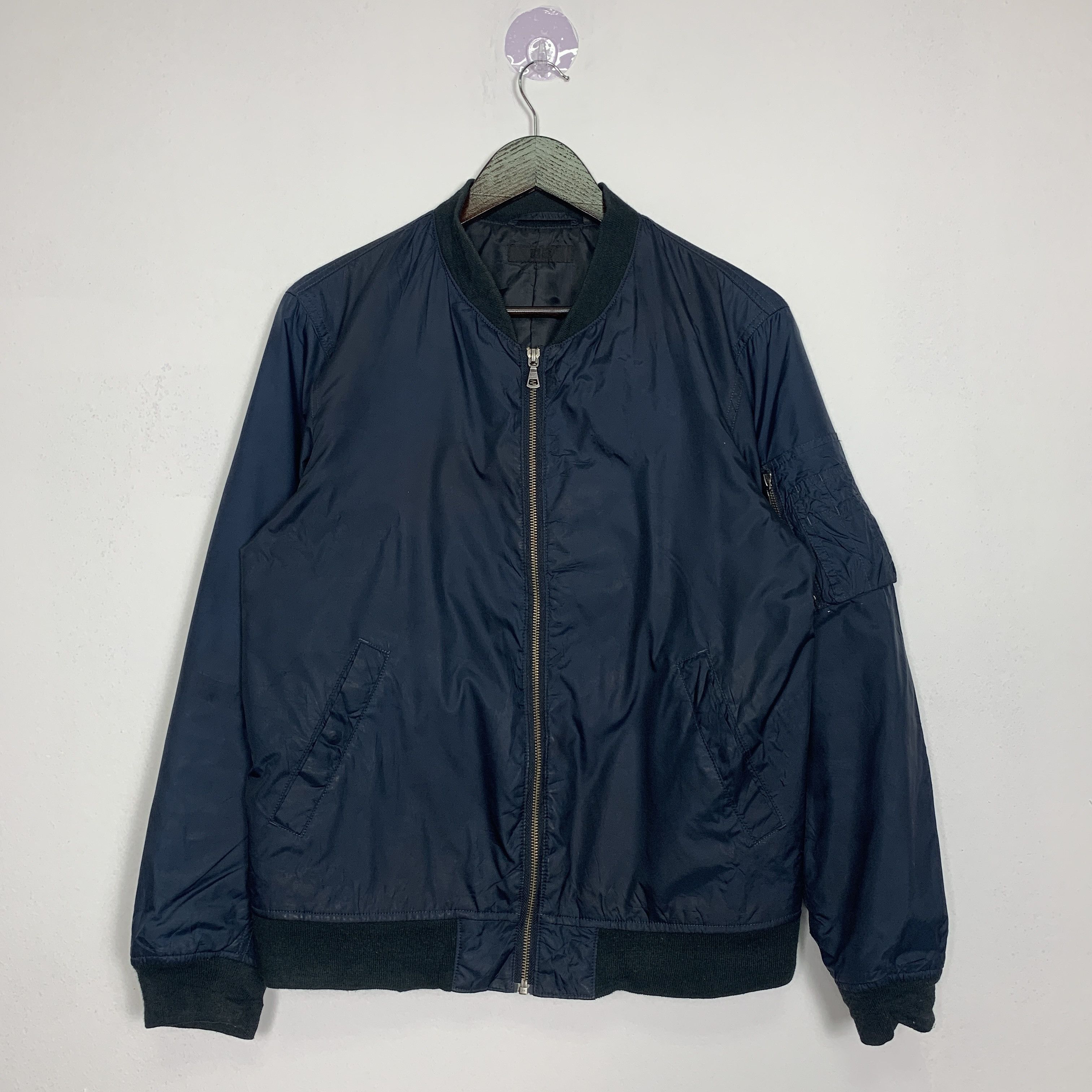 image of Bomber Jacket x Uniqlo Vintage Uniqlo Bomber Airforce Style Jacket in Blue Black, Men's (Size Small