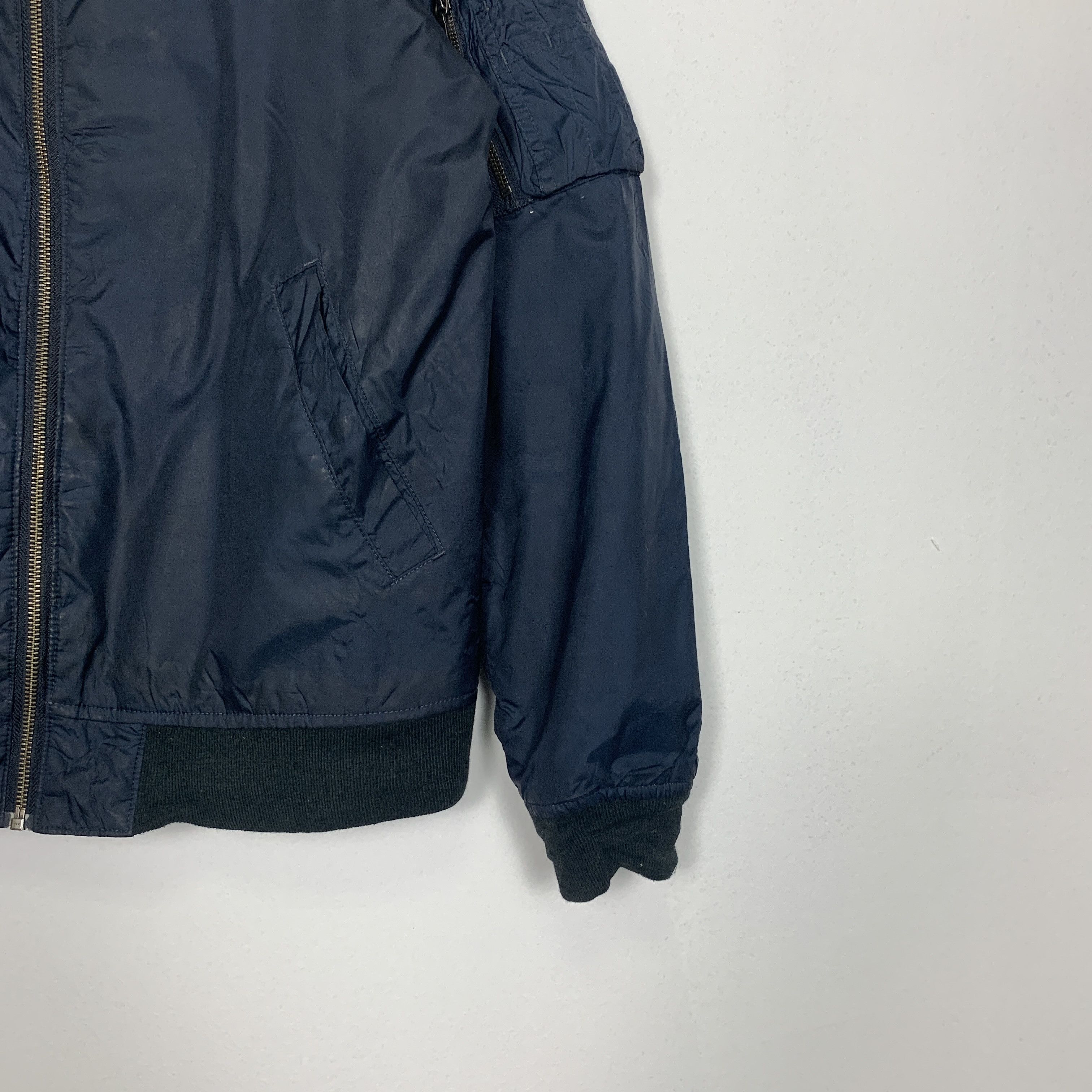 Uniqlo Vintage UNIQLO Bomber Airforce Style Jacket J0812 Size US S / EU 44-46 / 1 - 4 Thumbnail