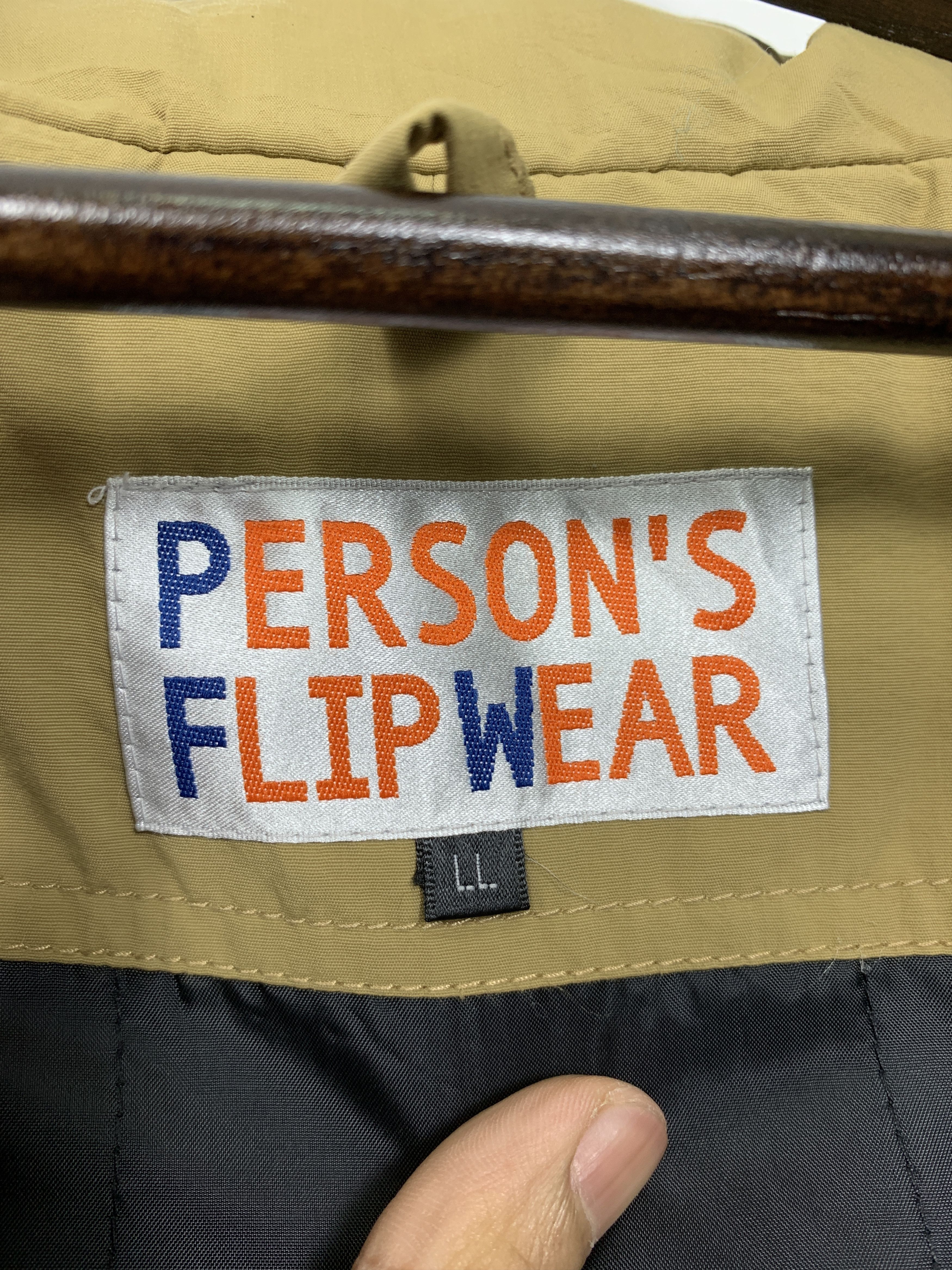 Japanese Brand Vintage PERSON'S Flip Wear Multi Pocket Hoodies Jacket J1069 Size US M / EU 48-50 / 2 - 9 Thumbnail