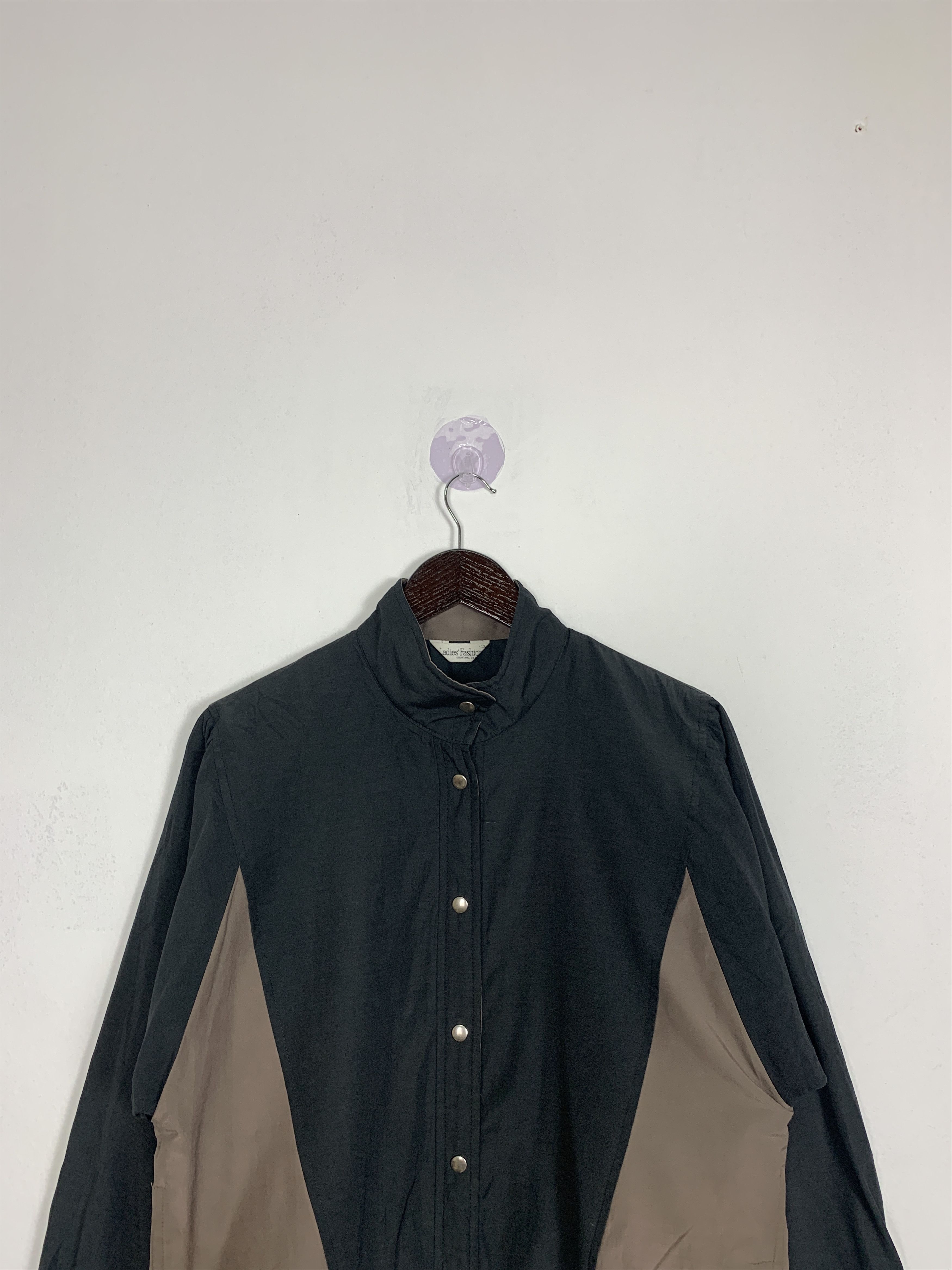 Japanese Brand Vintage JAPANESE BRAND Quilted LIning Button Up Jacket J0872 Size US S / EU 44-46 / 1 - 2 Thumbnail