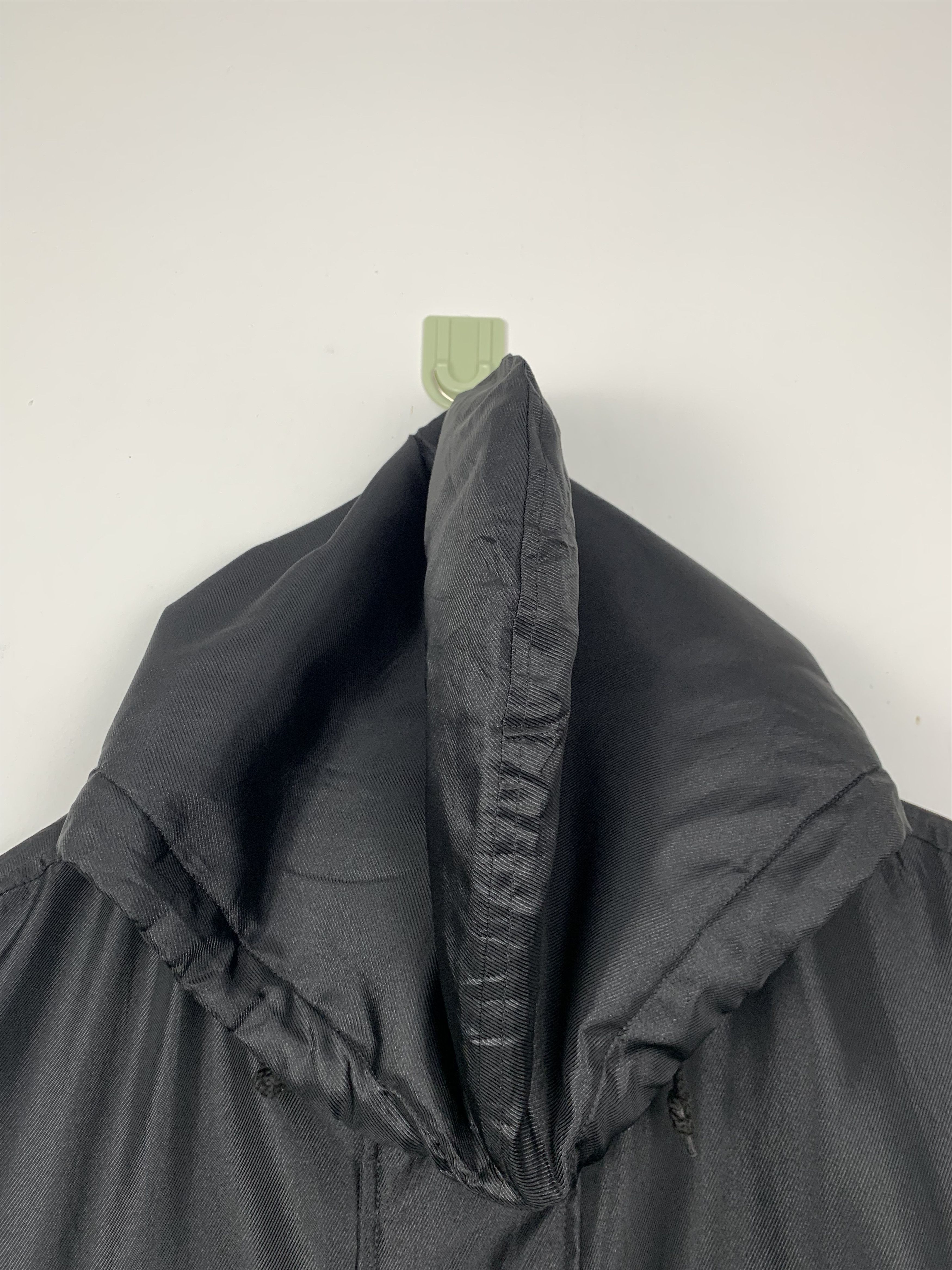 Champion Vintage Champion Hoodie Long Jacket Parkas J0641 Size US L / EU 52-54 / 3 - 6 Thumbnail
