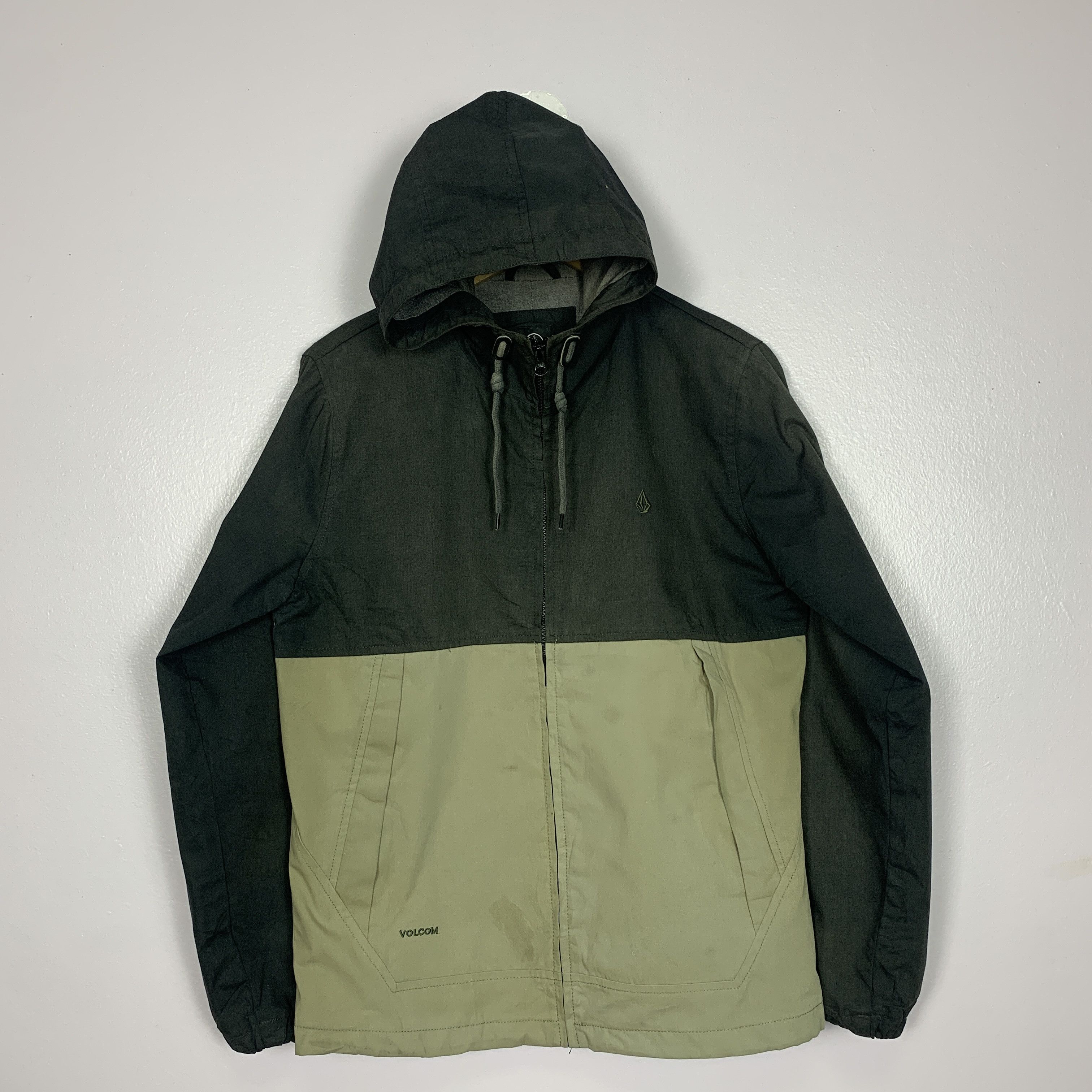 image of Volcom Zip Up Hoodie Jacket Nice Design in Black/Khaki, Men's (Size Small)