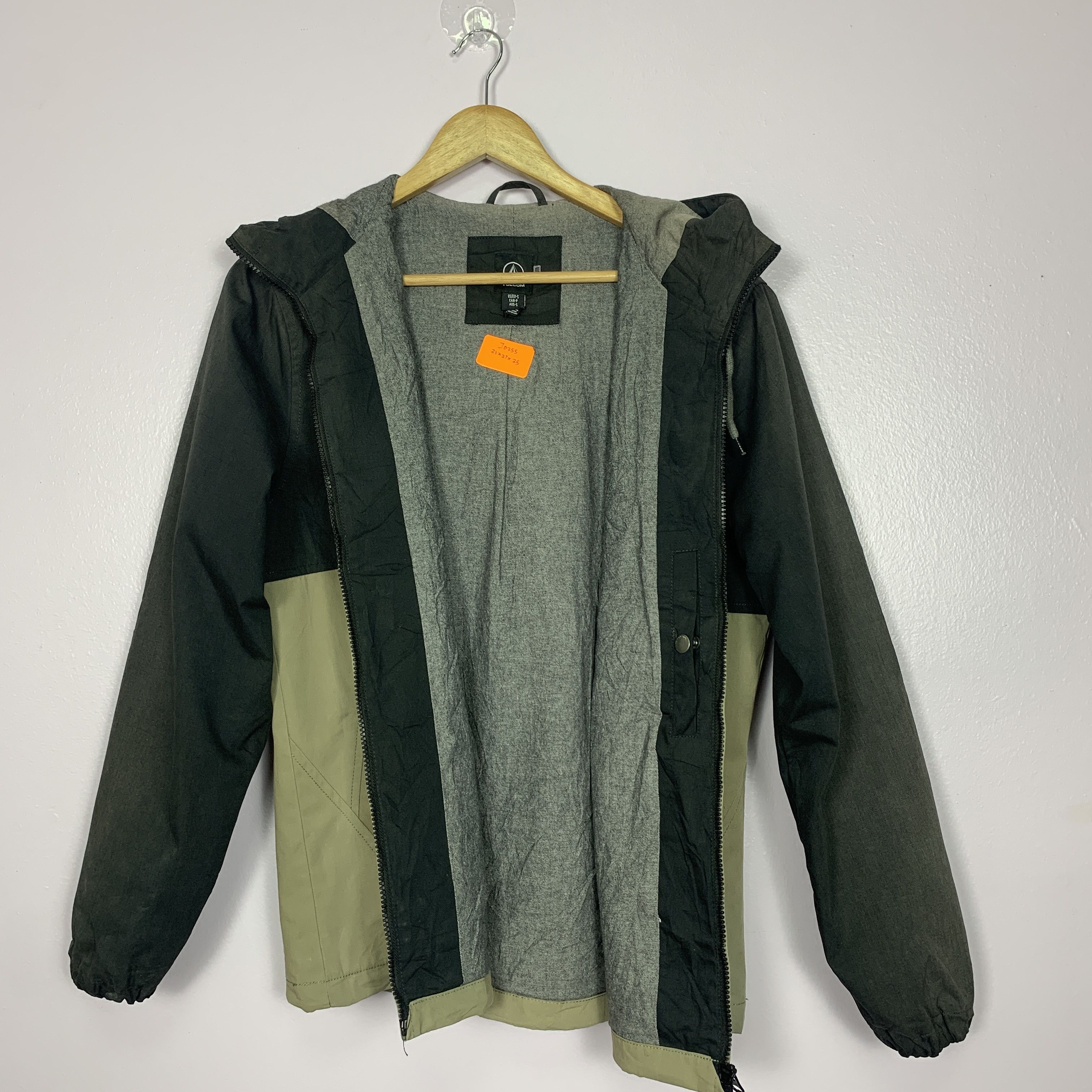 Volcom Vintage VOLCOM Zip Up Hoodie Jacket Nice Design J0255 Size US S / EU 44-46 / 1 - 9 Thumbnail