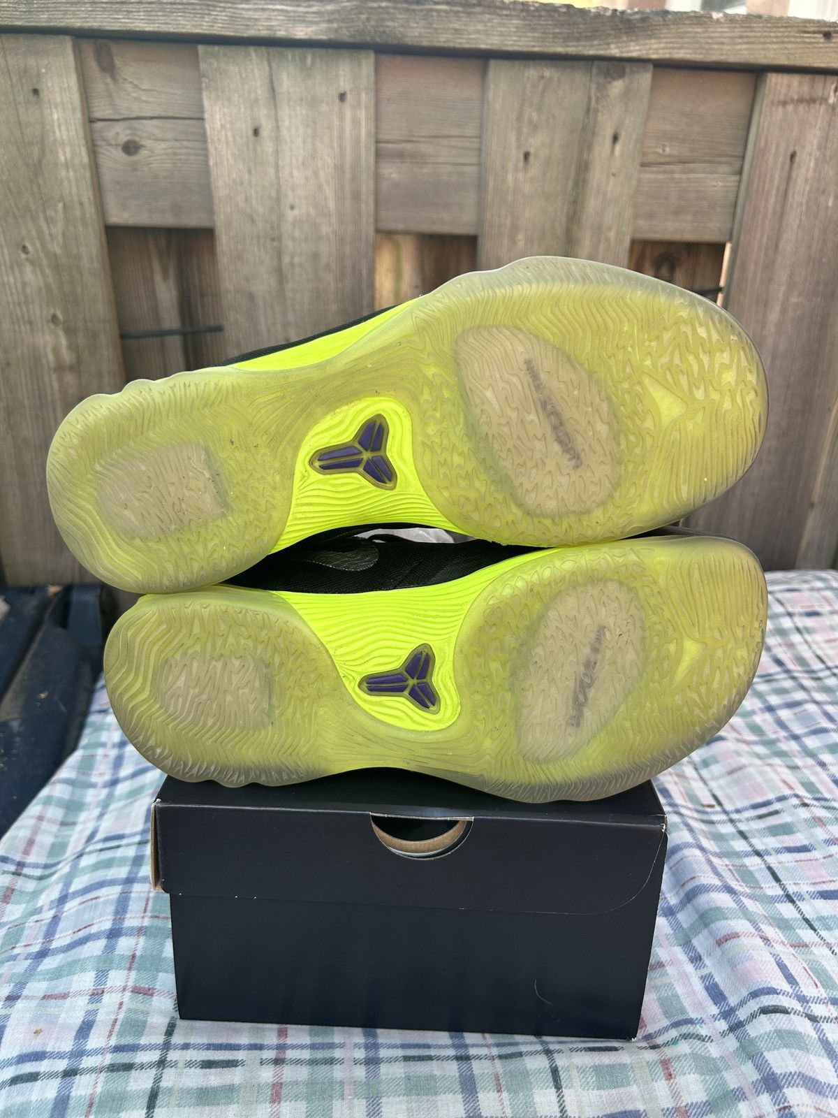 Nike Nike Zoom Kobe Venomenom 5 “Joker” Size US 8.5 / EU 41-42 - 5 Thumbnail