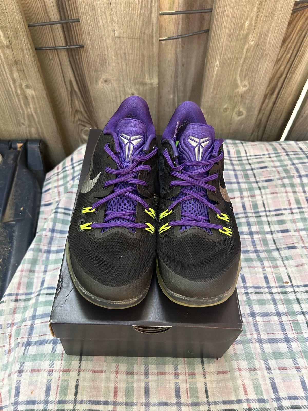 Nike Nike Zoom Kobe Venomenom 5 “Joker” Size US 8.5 / EU 41-42 - 2 Thumbnail