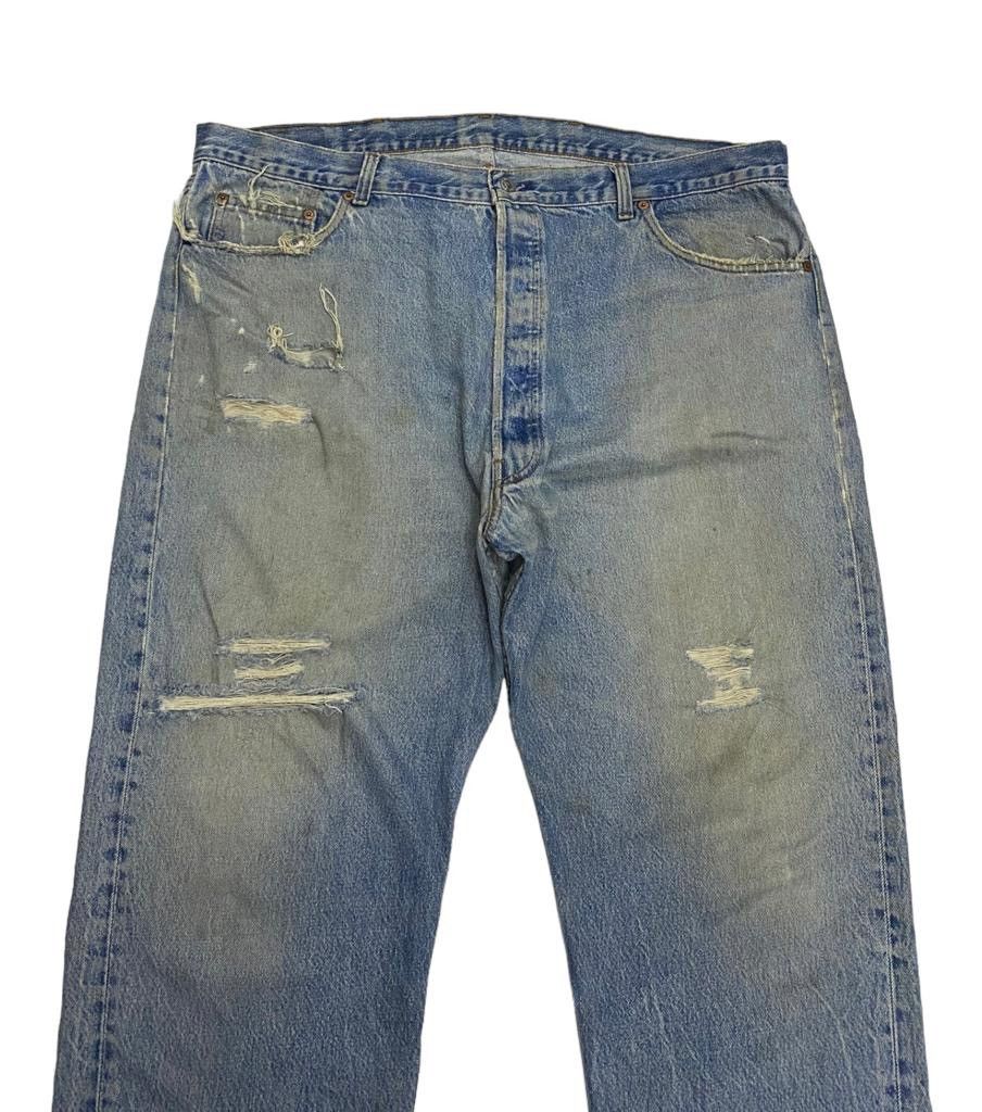 Levi's Vintage Clothing VINTAGE LEVIS 501 MADE IN USA DISTRESSED BAGGY DENIM PANTS Size US 42 / EU 58 - 2 Thumbnail