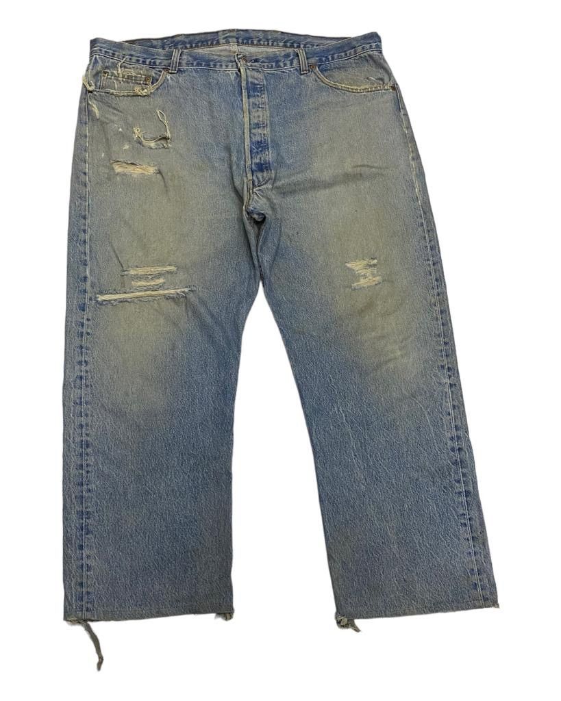Levi's Vintage Clothing VINTAGE LEVIS 501 MADE IN USA DISTRESSED BAGGY DENIM PANTS Size US 42 / EU 58 - 12 Thumbnail