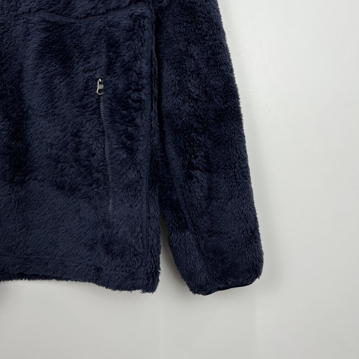Uniqlo Vintage Uniqlo Fluffy Fleece Zip Up Jacket J0029 Size US M / EU 48-50 / 2 - 3 Thumbnail