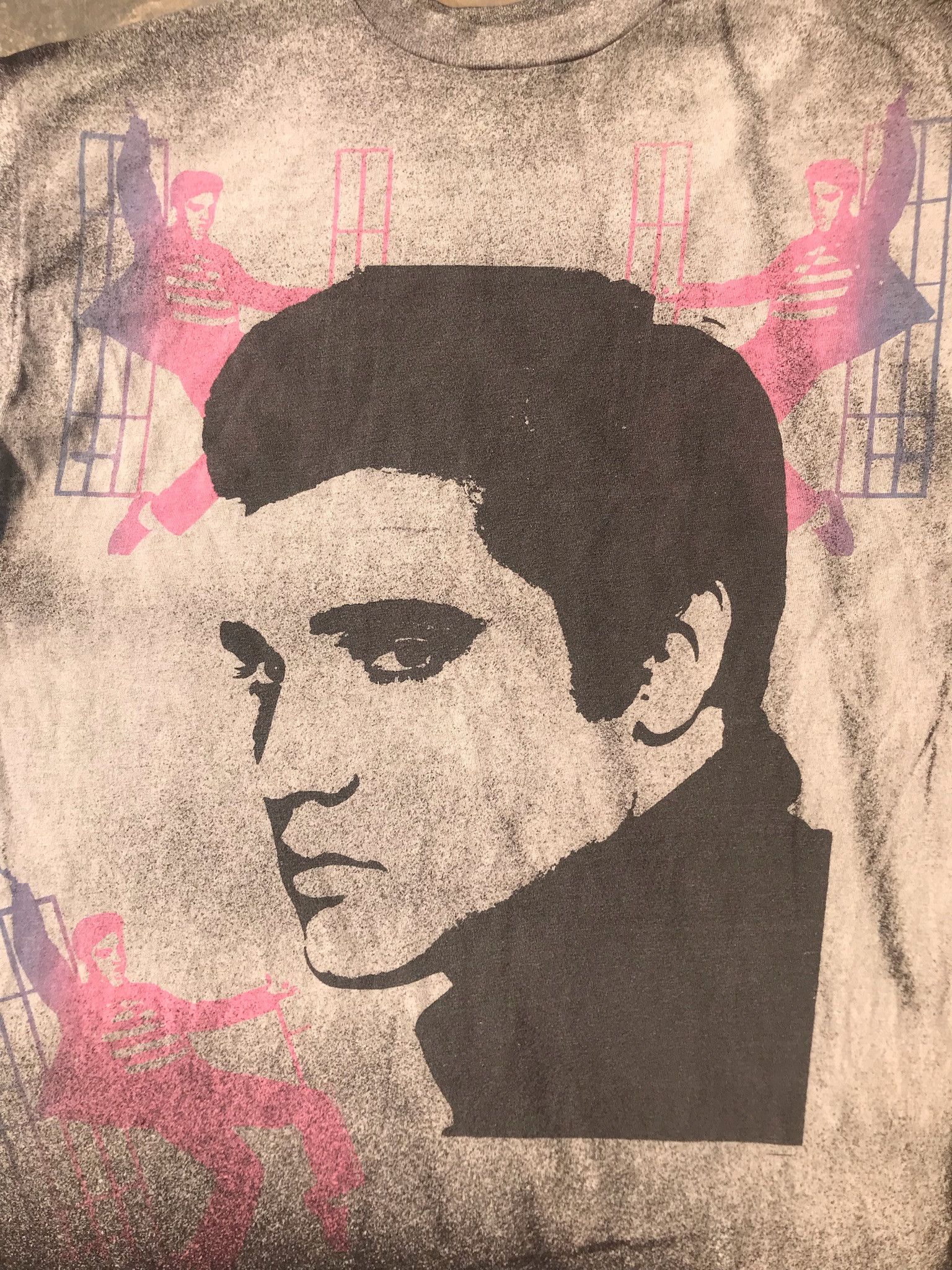 Band Tees × Vintage Vintage 90s Elvis Presley Acid Wash T Shirt Size US L / EU 52-54 / 3 - 2 Thumbnail