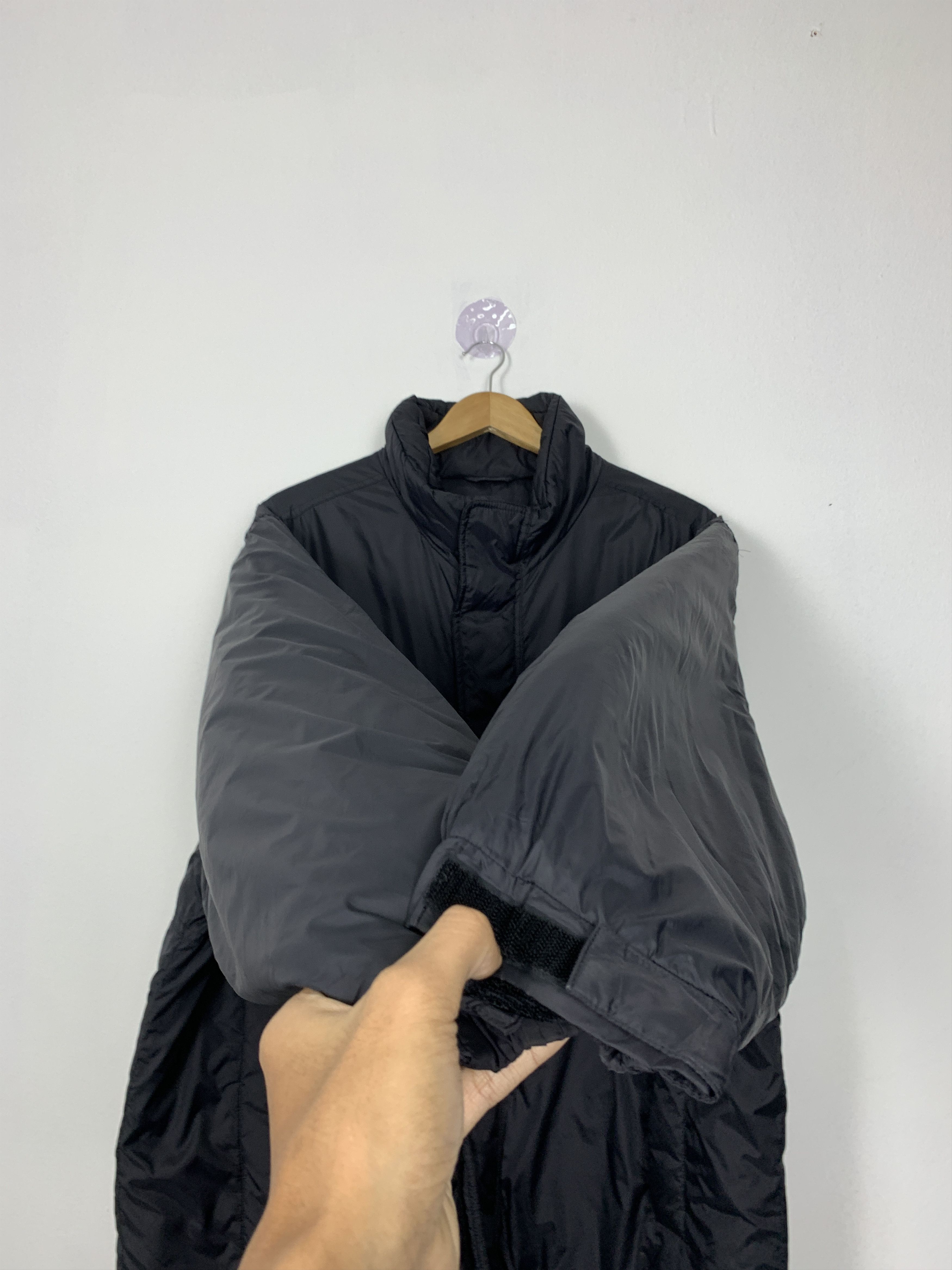 Uniqlo Vintage UNIQLO Zip UP Nice Design Jacket J0954 Size US L / EU 52-54 / 3 - 5 Thumbnail