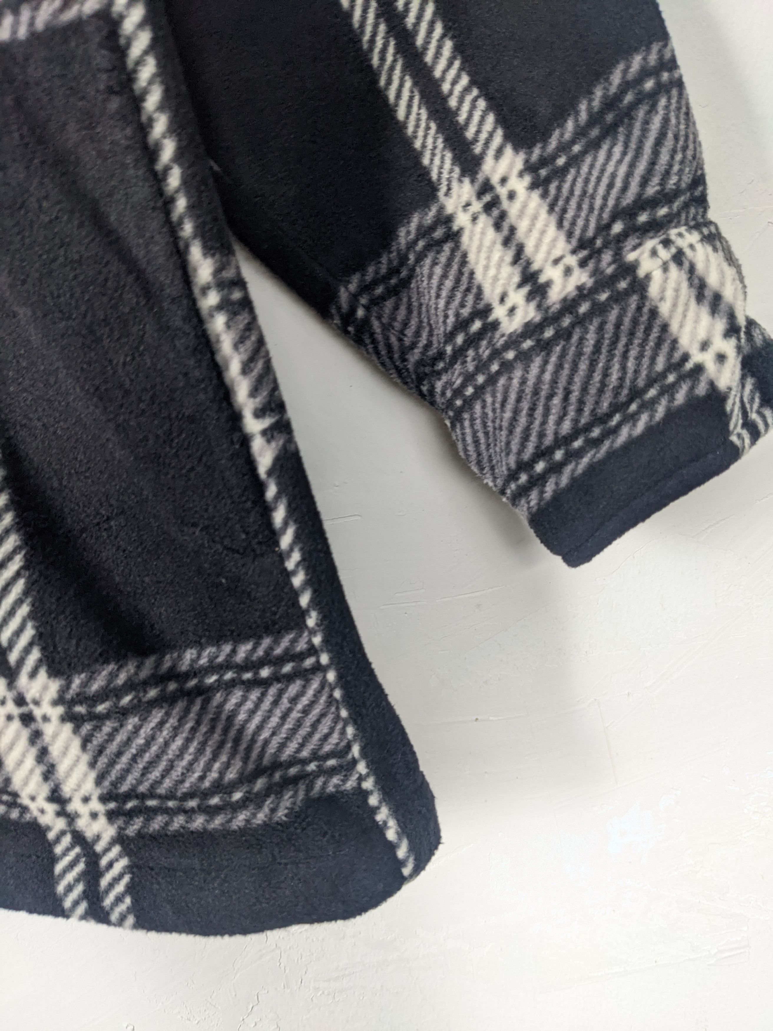 Japanese Brand × Uniqlo × Vintage New Old Stock Vintage Japanese Brand Wool Checkered Jacket Size US M / EU 48-50 / 2 - 5 Thumbnail