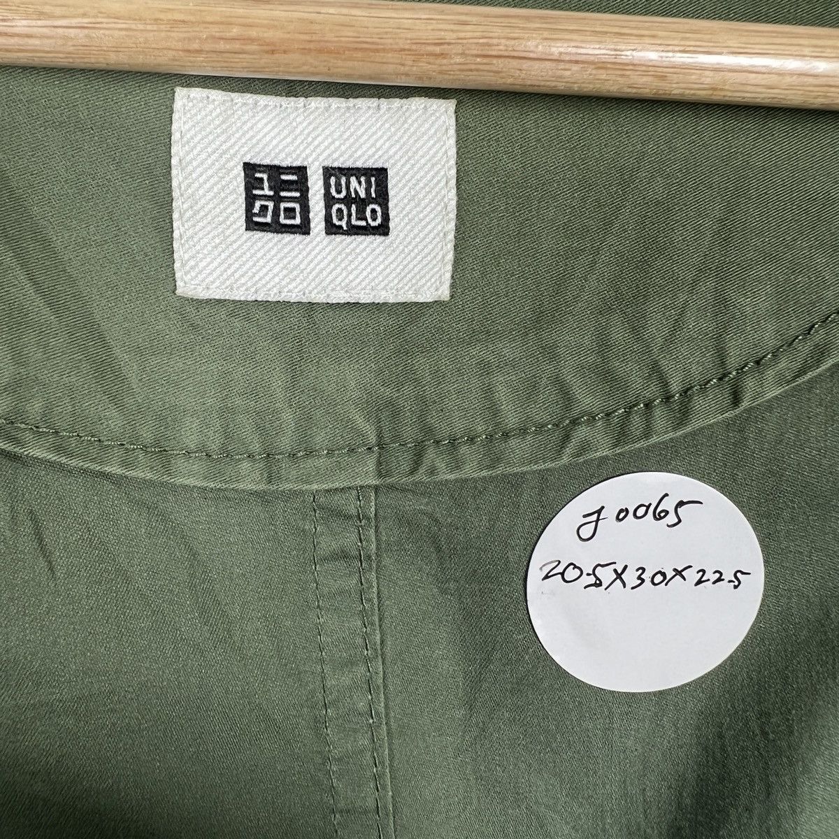 Uniqlo Vintage Uniqlo Navy Down Jacket J0065 Size US M / EU 48-50 / 2 - 5 Thumbnail