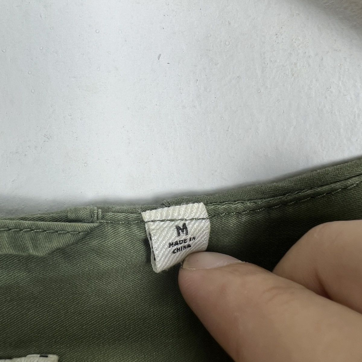 Uniqlo Vintage Uniqlo Navy Down Jacket J0065 Size US M / EU 48-50 / 2 - 6 Thumbnail