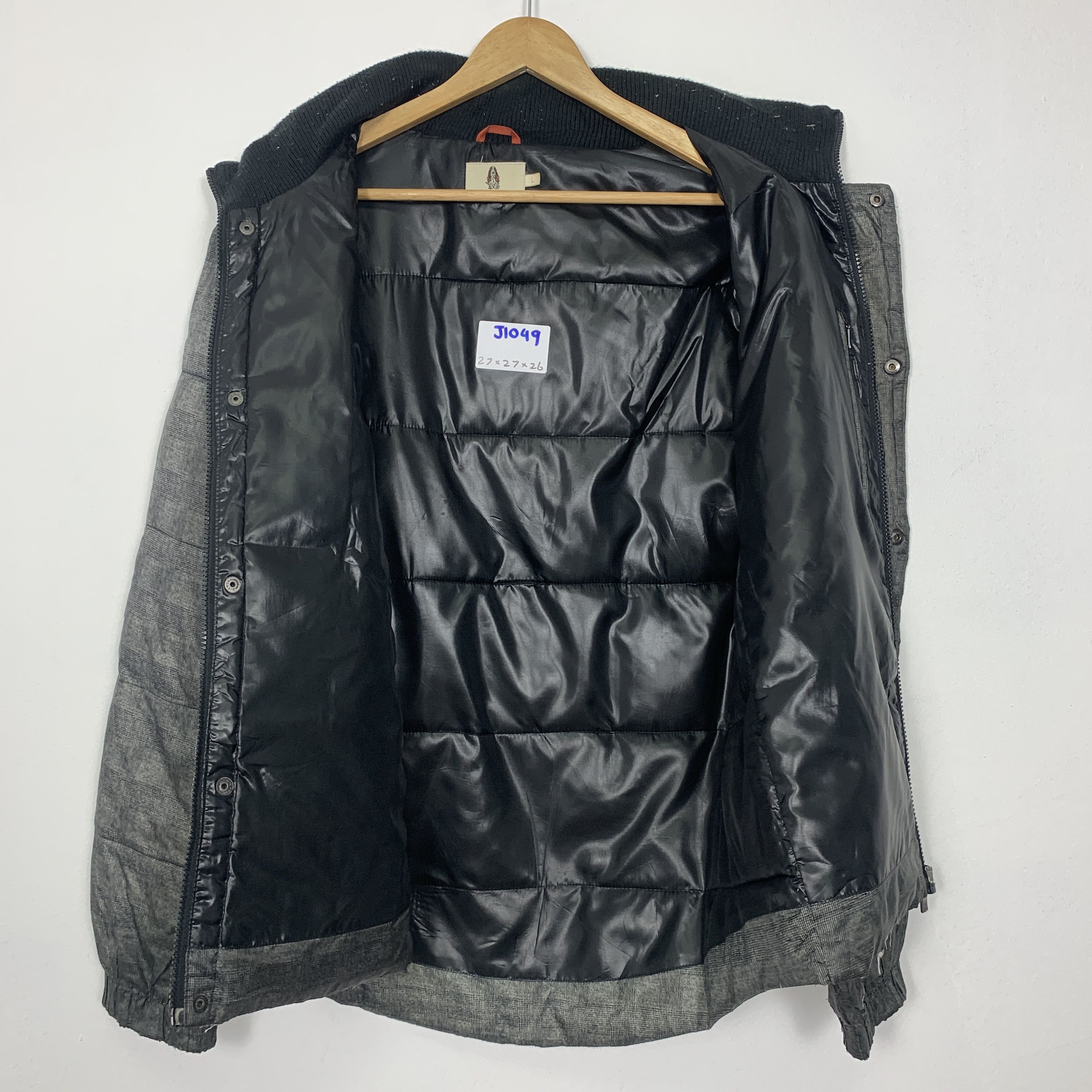 Hush Puppies Vintage HUSH PUPPIES Puffer Jackets Checkered J1049 Size US L / EU 52-54 / 3 - 7 Thumbnail