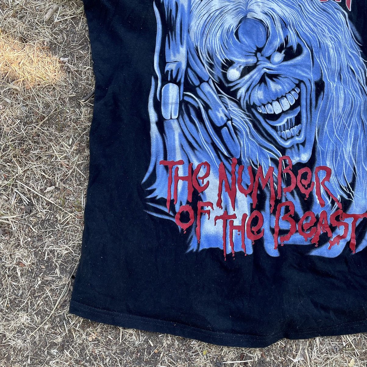 Vintage Vintage 90s Iron Maiden Band Tee Graphic Punk Streetwear L Size US L / EU 52-54 / 3 - 3 Thumbnail