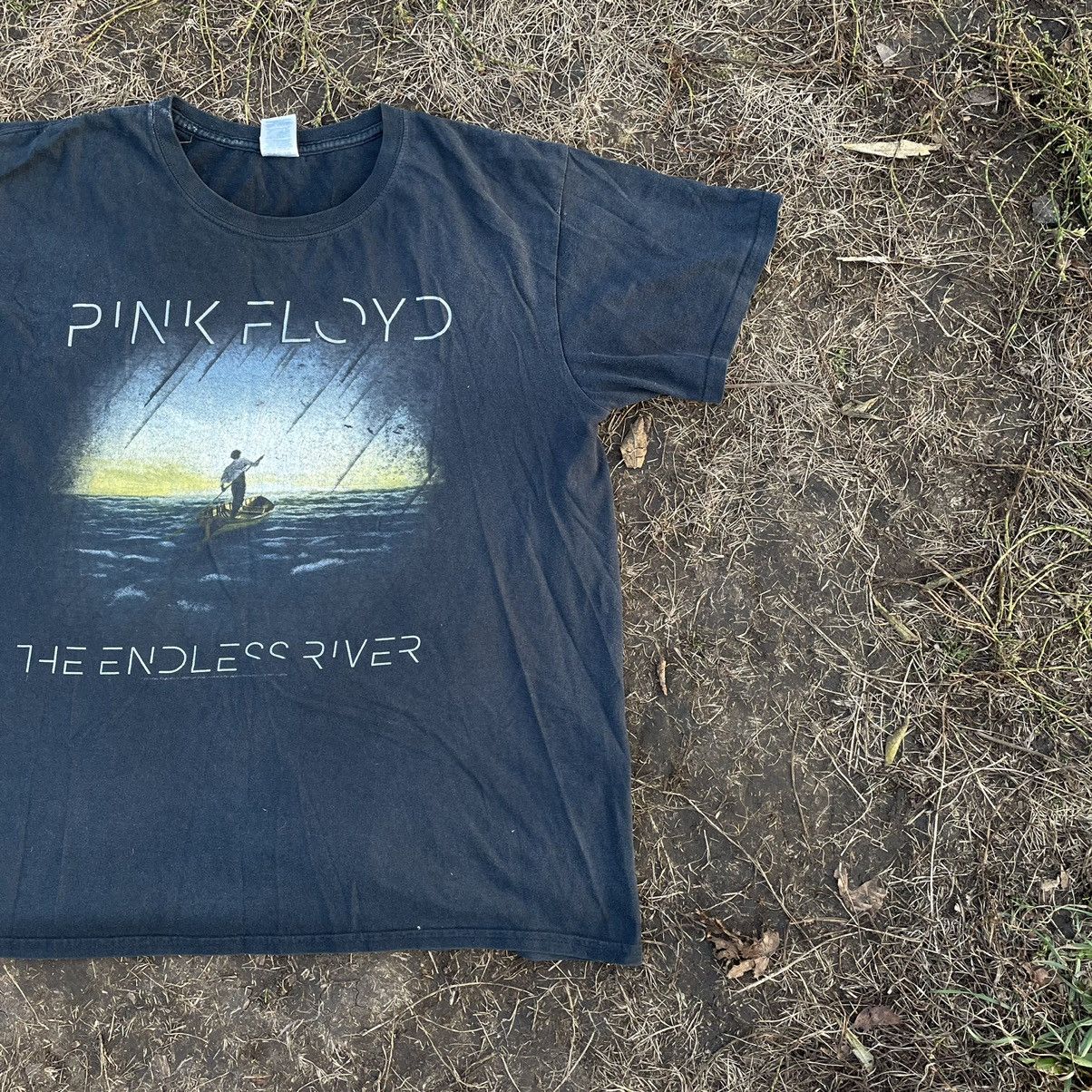 Vintage Vintage 90s Pink Floyd Endless River Sun Faded Band Tee XL Size US XL / EU 56 / 4 - 3 Thumbnail
