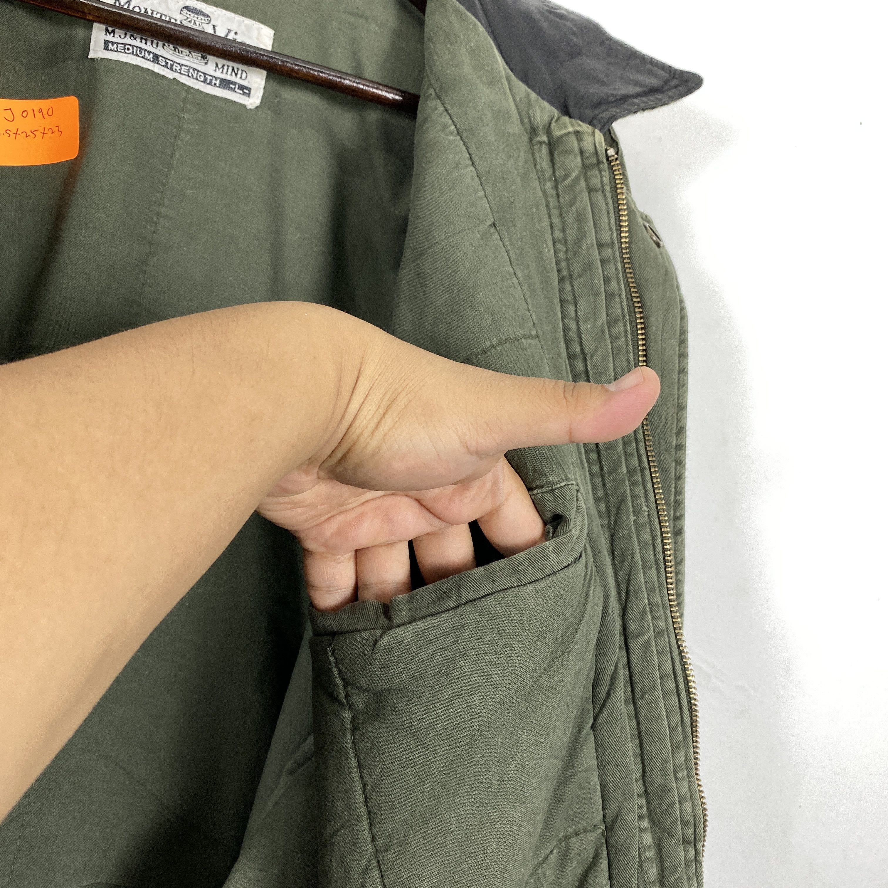 Vintage Vintage 90S Monte Viso Rugged Jacket Leather Collar J0190 Size US L / EU 52-54 / 3 - 16 Thumbnail