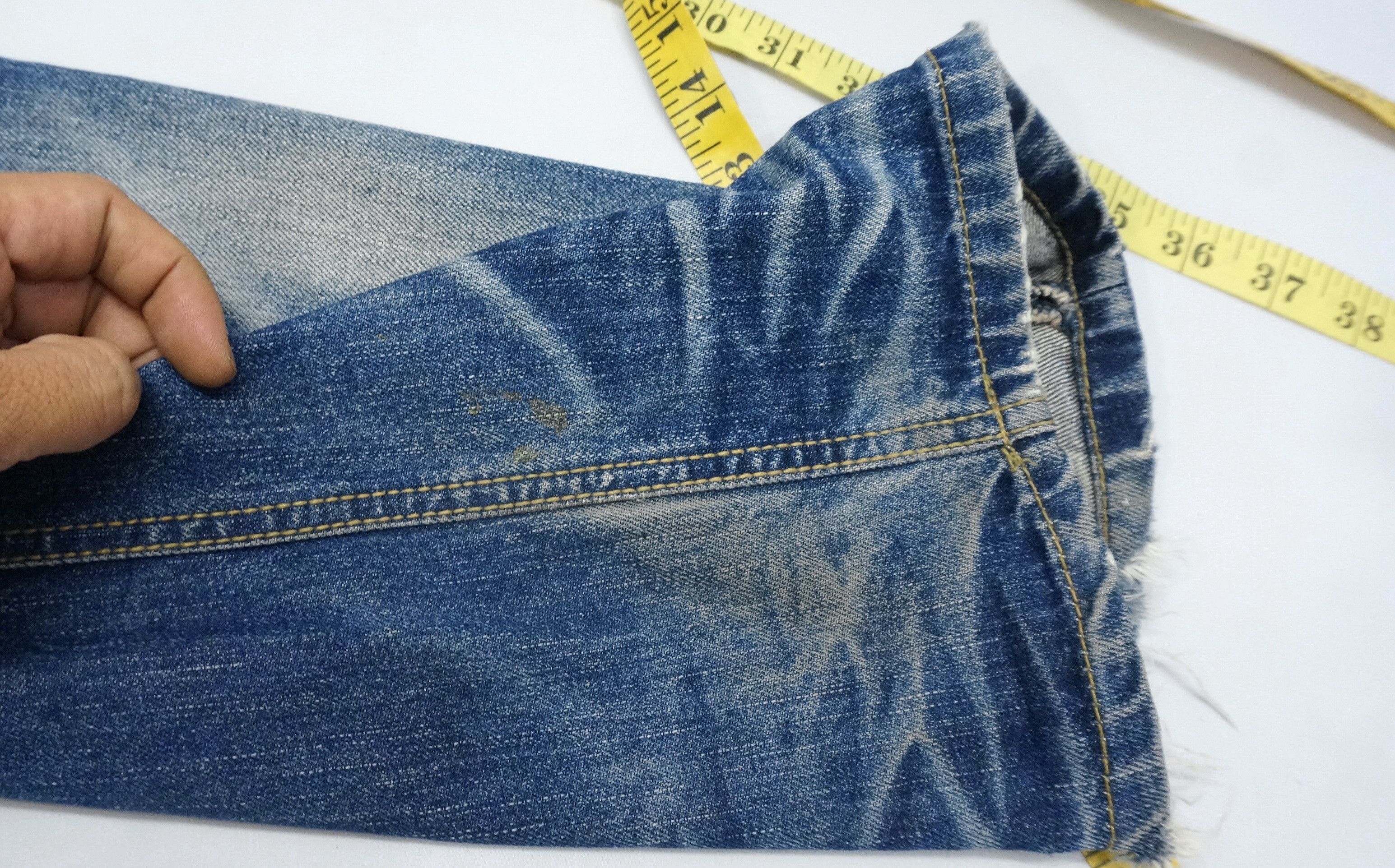 Japanese Brand RARE 🔥 YOSHITOMO NARA LOLITA Bunny Vintage Jeans Size US 29 - 21 Thumbnail