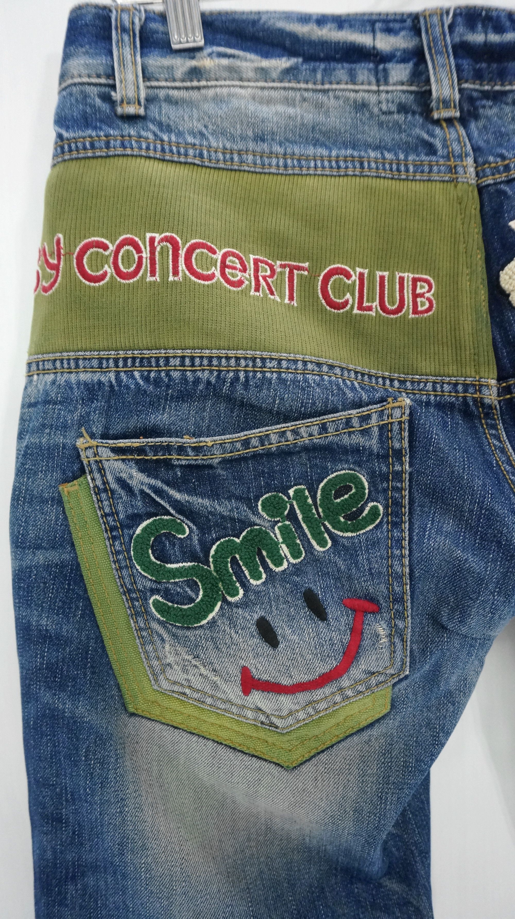 Japanese Brand RARE 🔥 YOSHITOMO NARA LOLITA Bunny Vintage Jeans Size US 29 - 13 Thumbnail