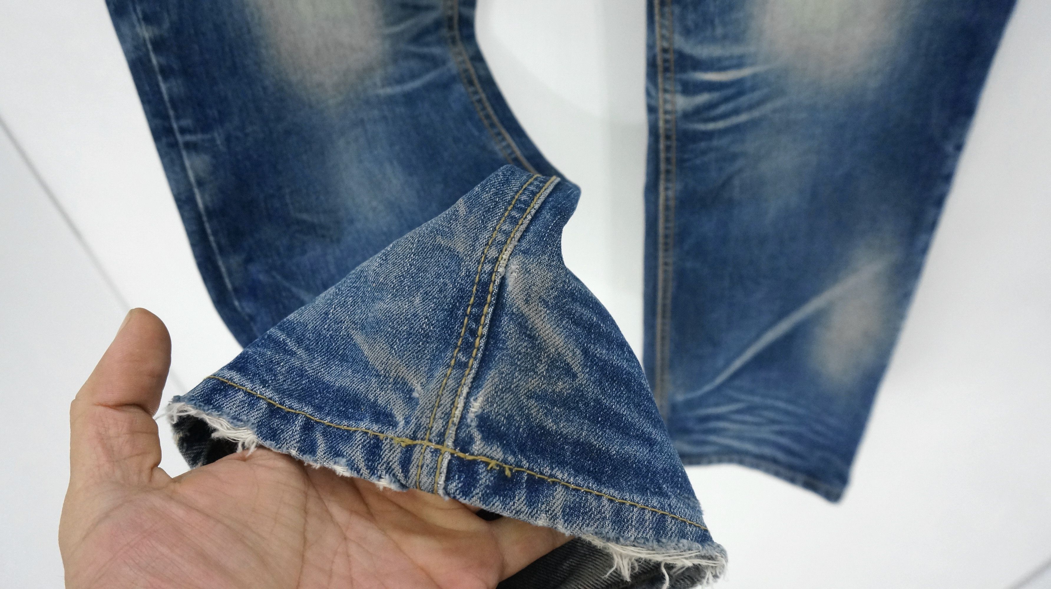 Japanese Brand RARE 🔥 YOSHITOMO NARA LOLITA Bunny Vintage Jeans Size US 29 - 12 Thumbnail