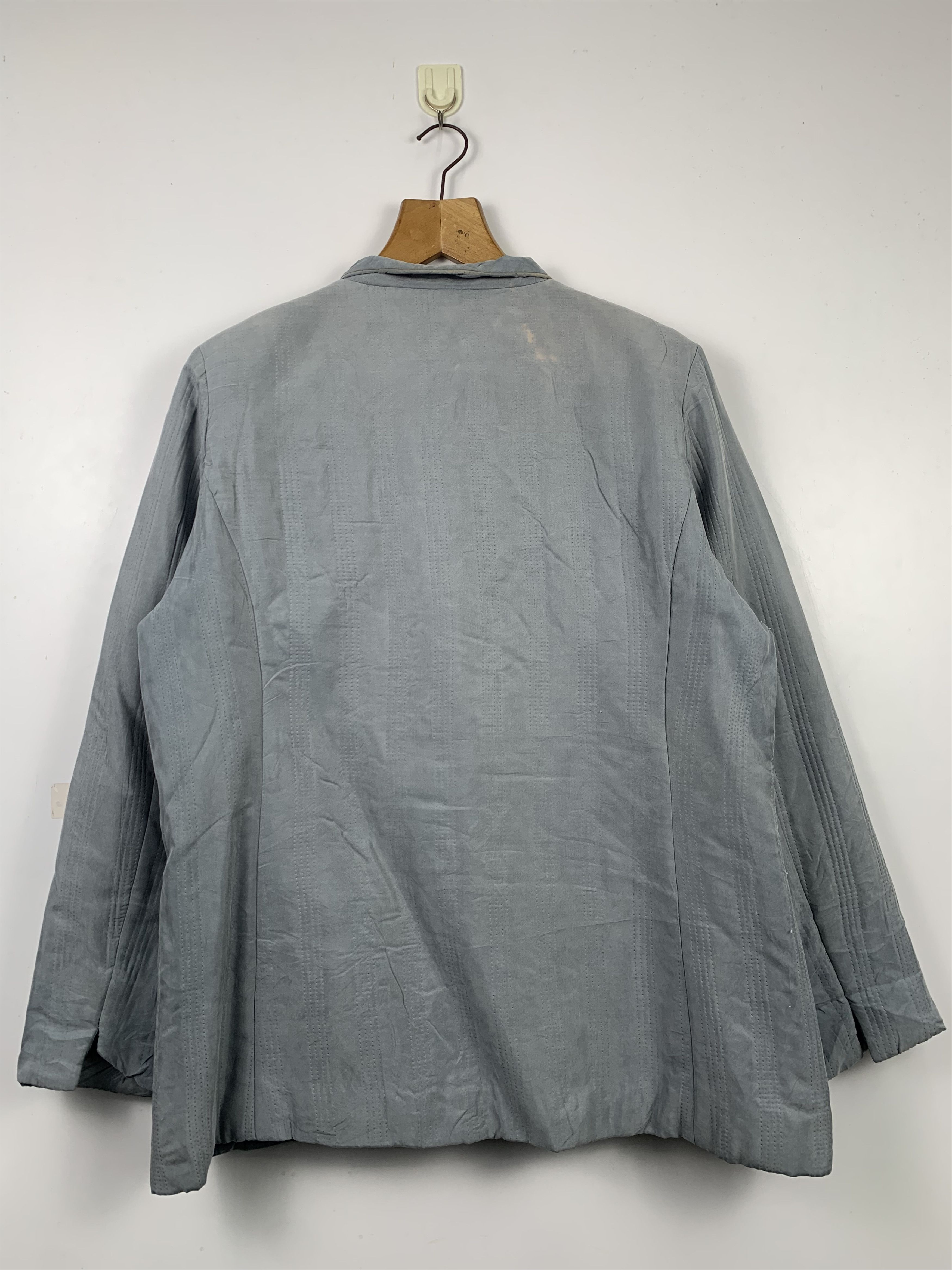 Japanese Brand × Traditional Weatherwear × Vintage Vintage Japanese Brand Luxury Lining Pattern Button Jacket Size US S / EU 44-46 / 1 - 8 Thumbnail