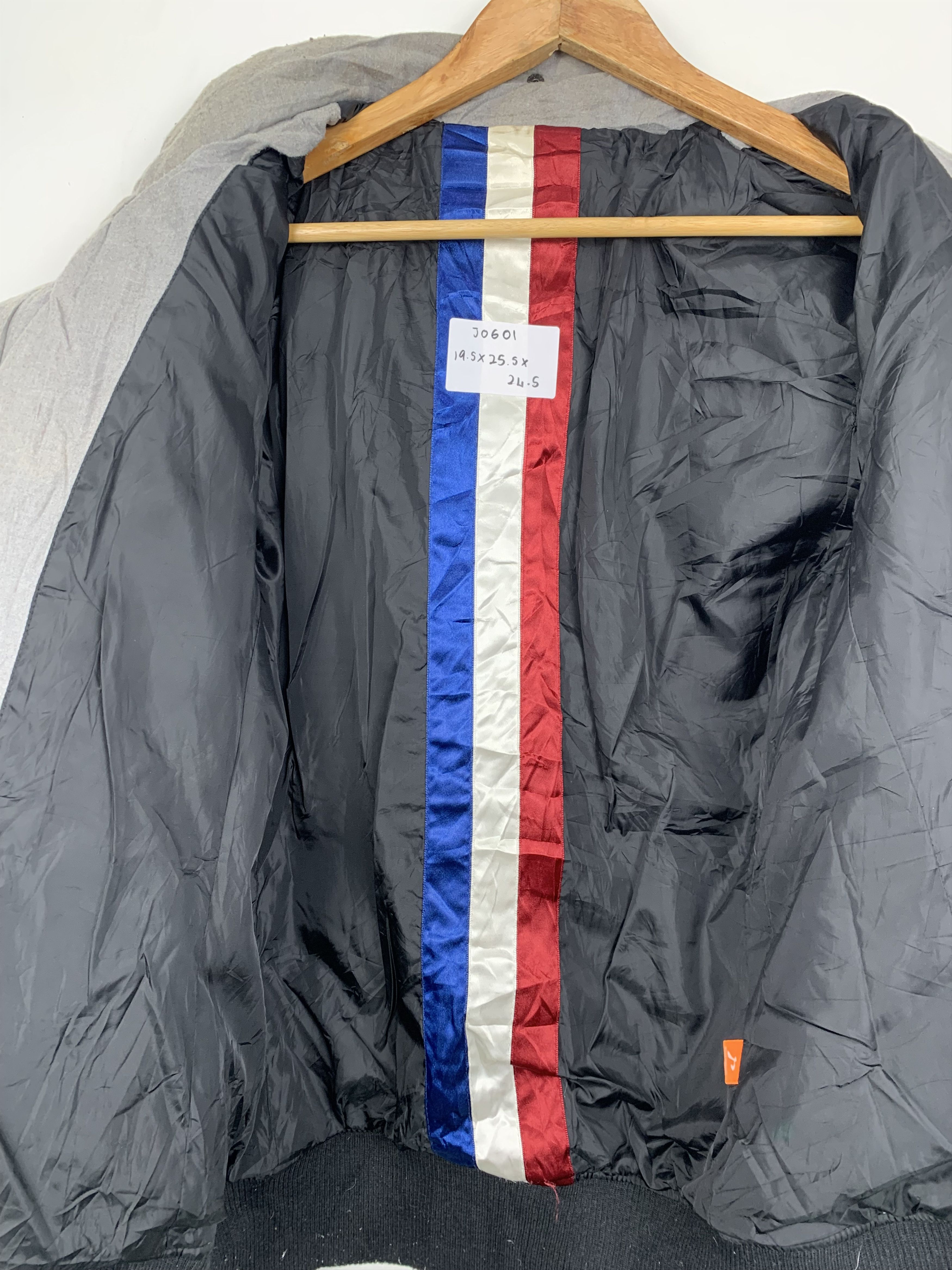 HIDEAWAYS Vintage HIDEAWAYS Puffer France Flag Lining Jacket J0601 Size US S / EU 44-46 / 1 - 11 Thumbnail