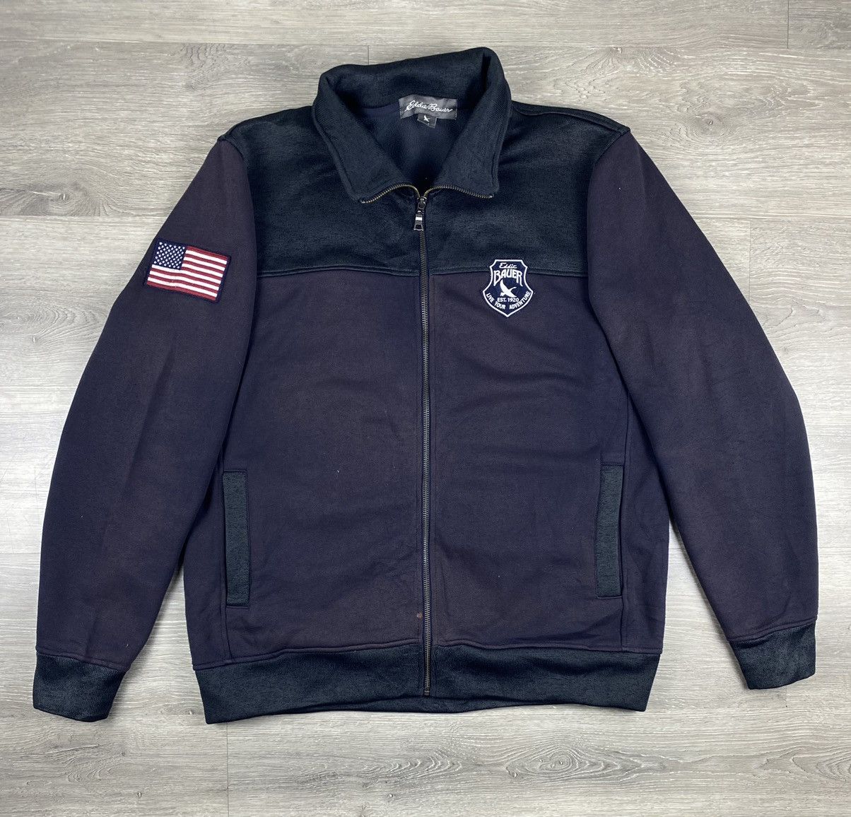Eddie Bauer Vintage Eddie Bauer United States Patches Sweater Jacket Size US L / EU 52-54 / 3 - 1 Thumbnail