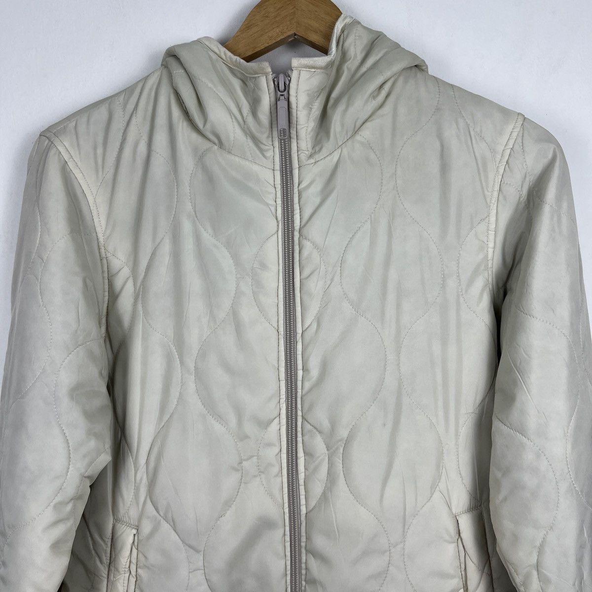 Uniqlo Vintage Uniqlo Quilted Hoodie Jacket J0080 Size US S / EU 44-46 / 1 - 2 Thumbnail
