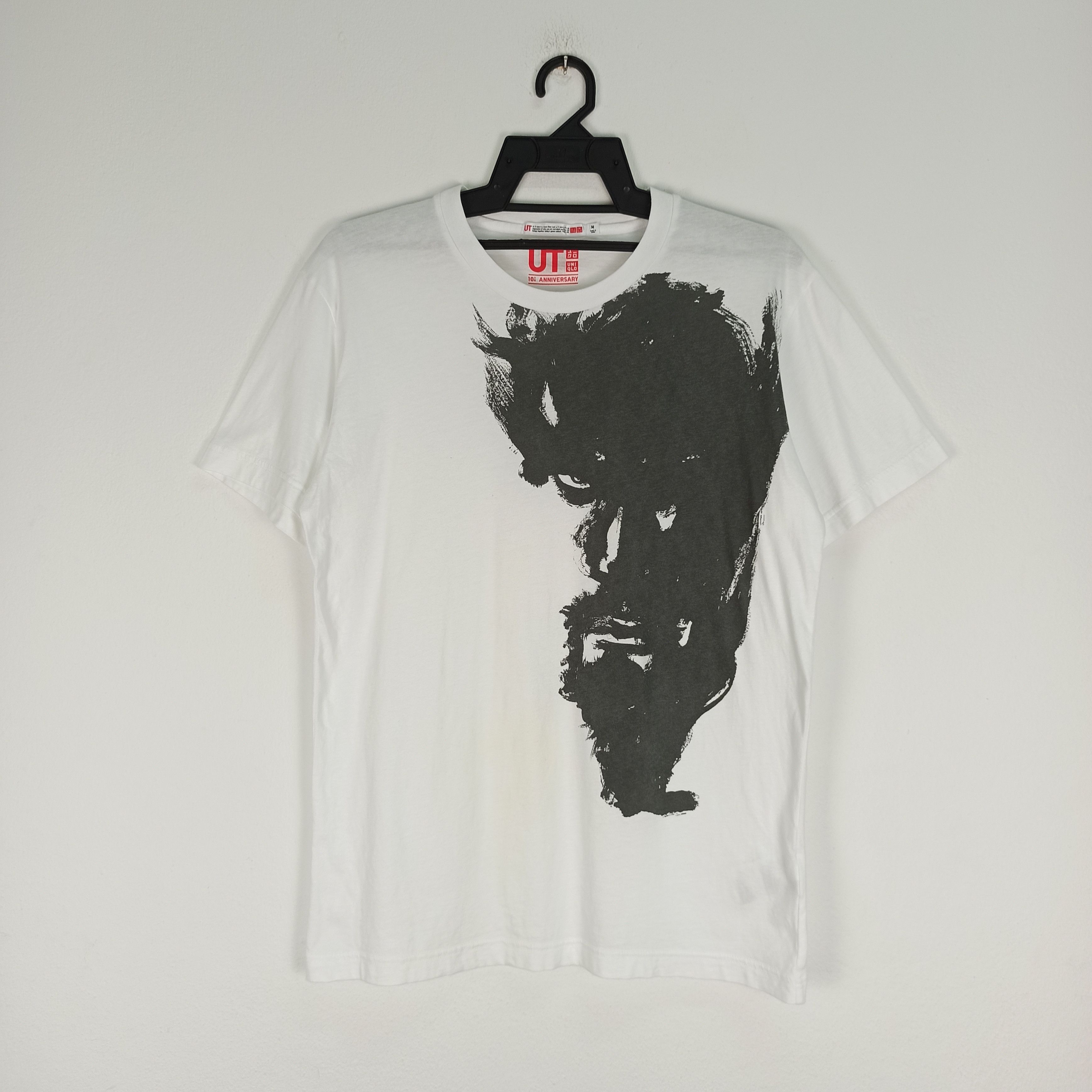 Japanese Brand 2005 VAGABOND UNIQLO - Takehiko Inoue tee Size US M / EU 48-50 / 2 - 1 Thumbnail