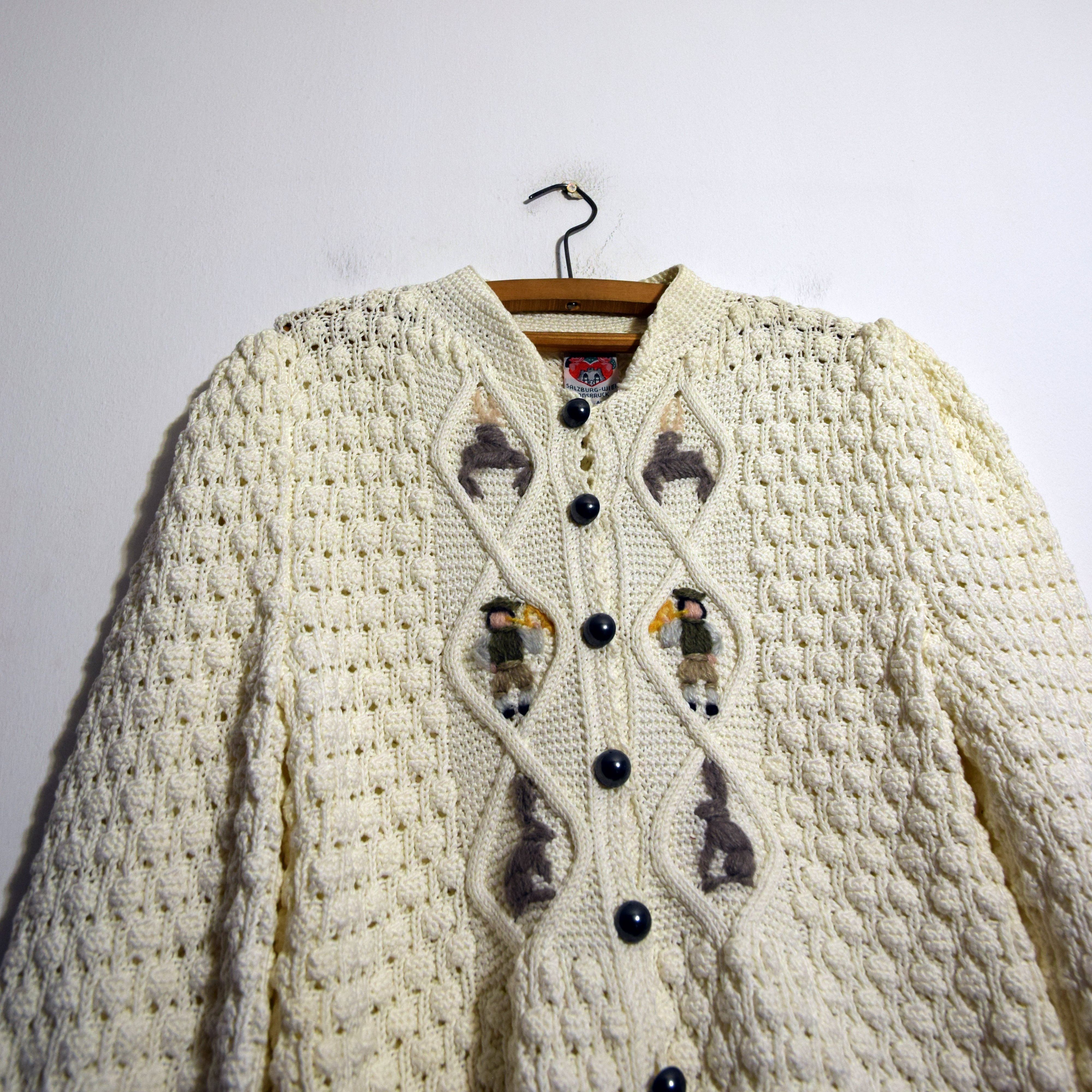 Vintage Austrian Vintage Hand Knitwear Buttoms Cardigan S/M Size S / US 4 / IT 40 - 3 Thumbnail