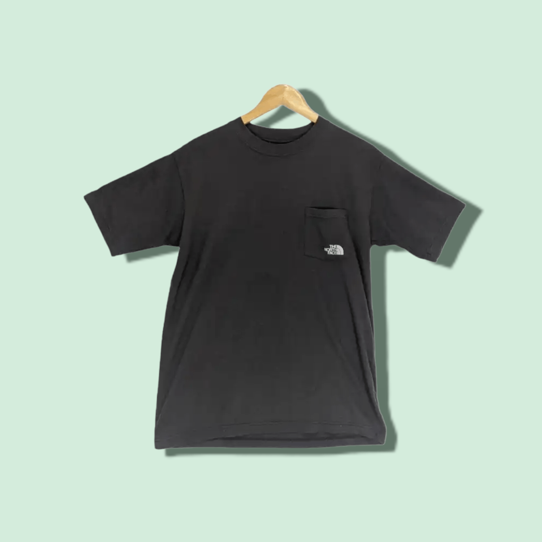 Vintage 2000's THE NORTH FACE Single Pocket T-Shirt