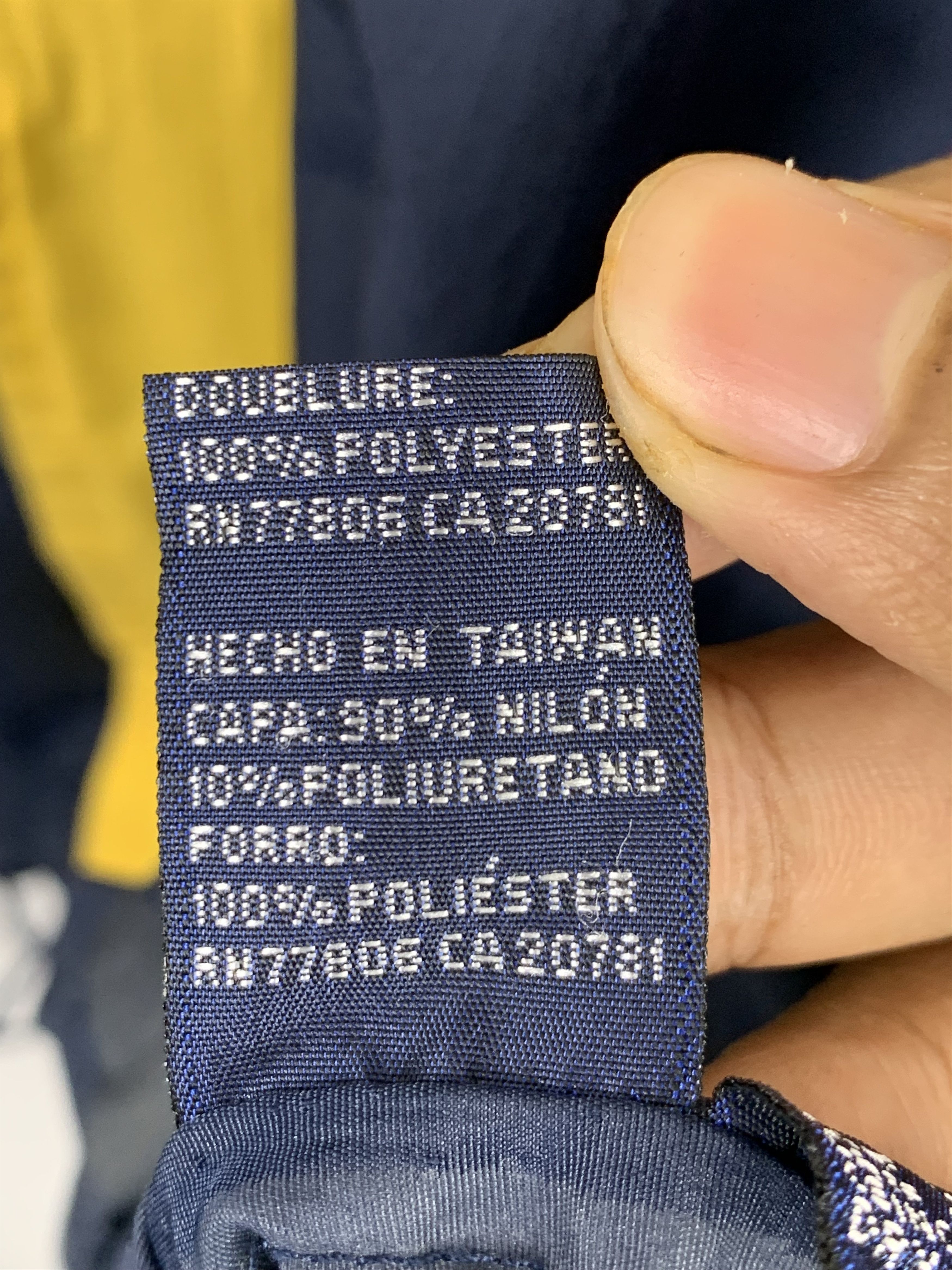 Tommy Hilfiger Vintage Tommy Hilfiger Sailing Gear Sun Faded J0585 Size US L / EU 52-54 / 3 - 14 Thumbnail