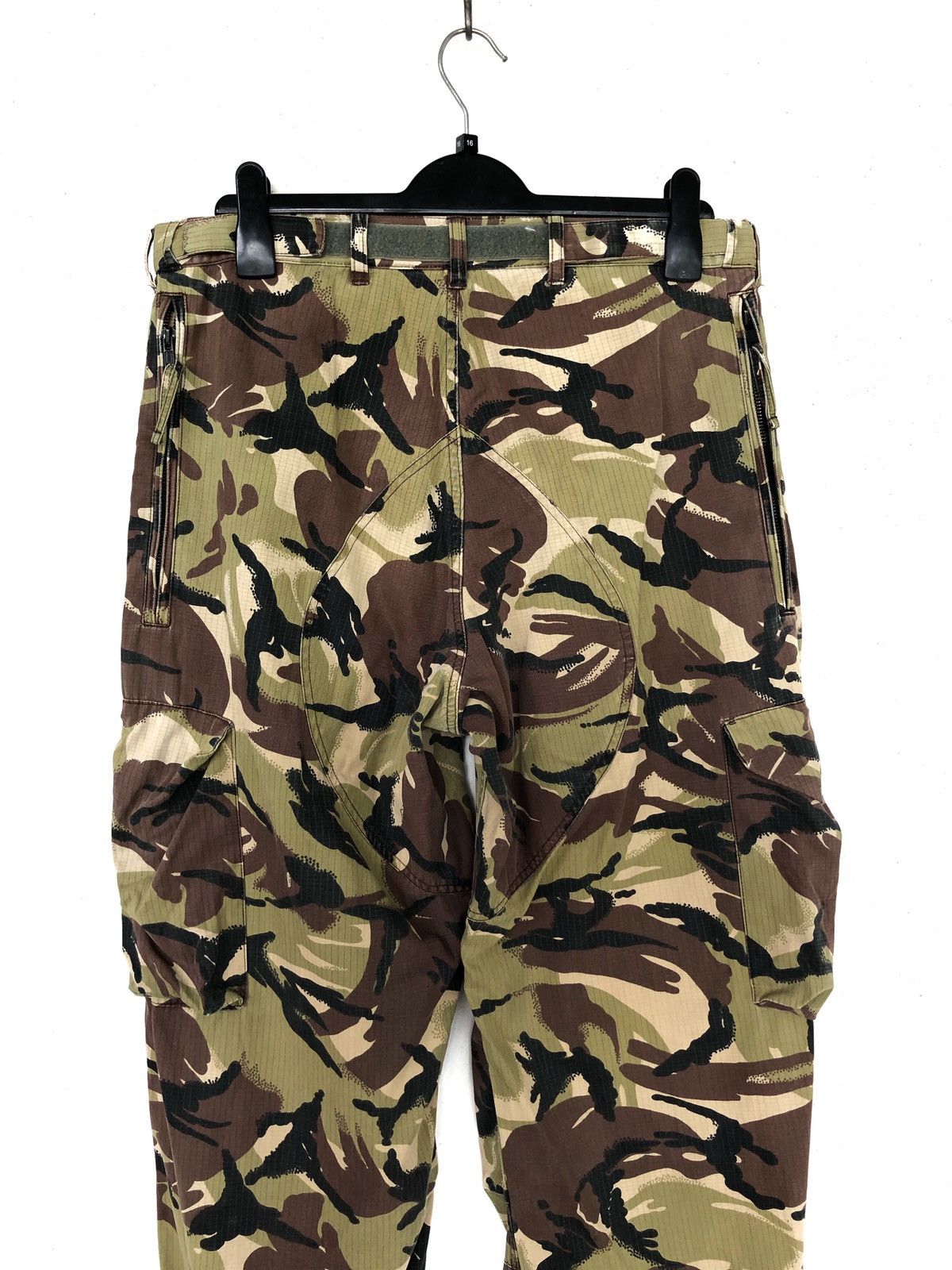 Wtaps Vintage WTAPS DPM Tactical Combat Parachute Cargo Pants Size US 32 / EU 48 - 11 Thumbnail
