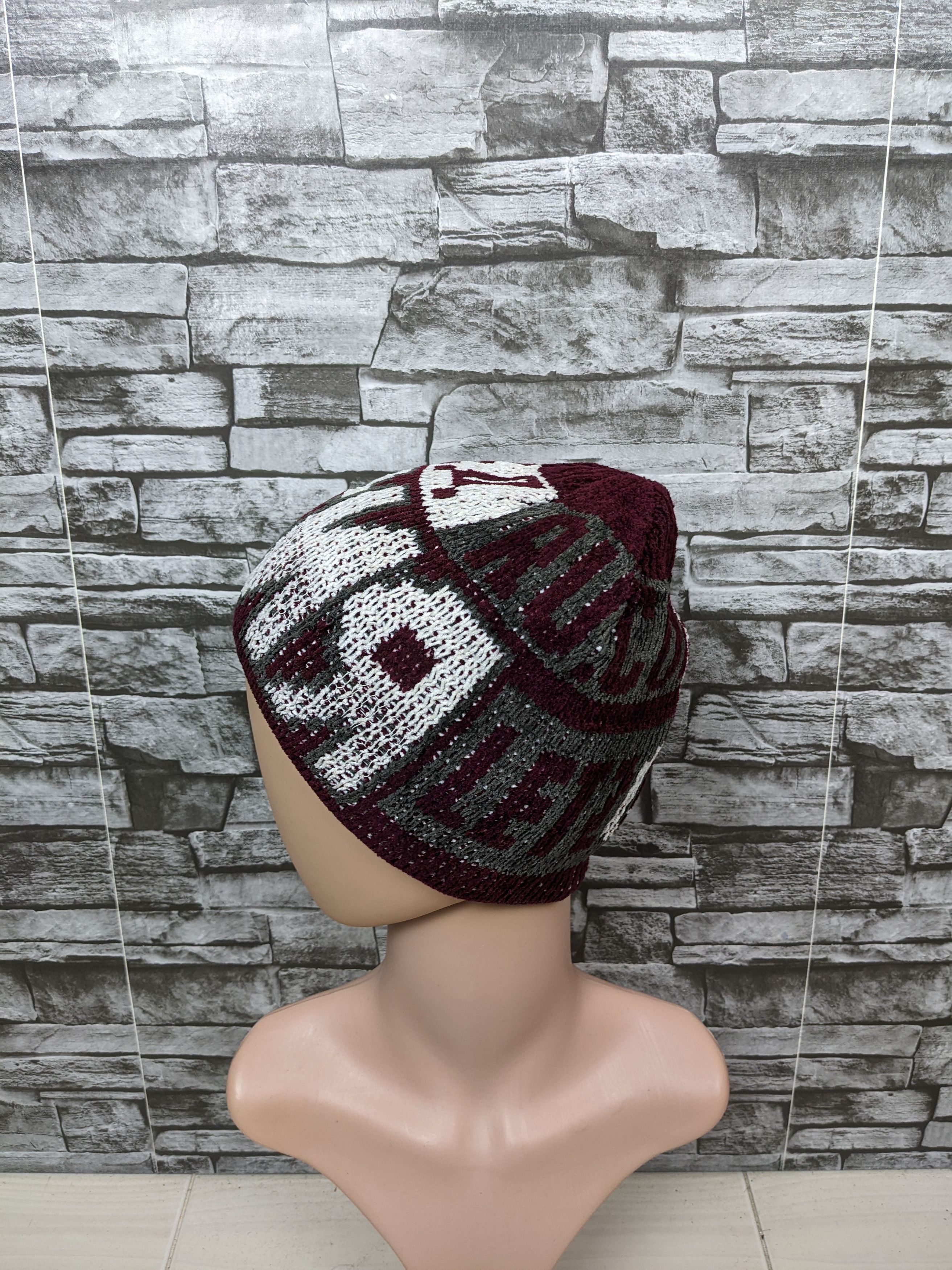 Japanese Brand Vintage Pattern Unbranded Beanie Hat Cap Snowcap Size ONE SIZE - 2 Thumbnail
