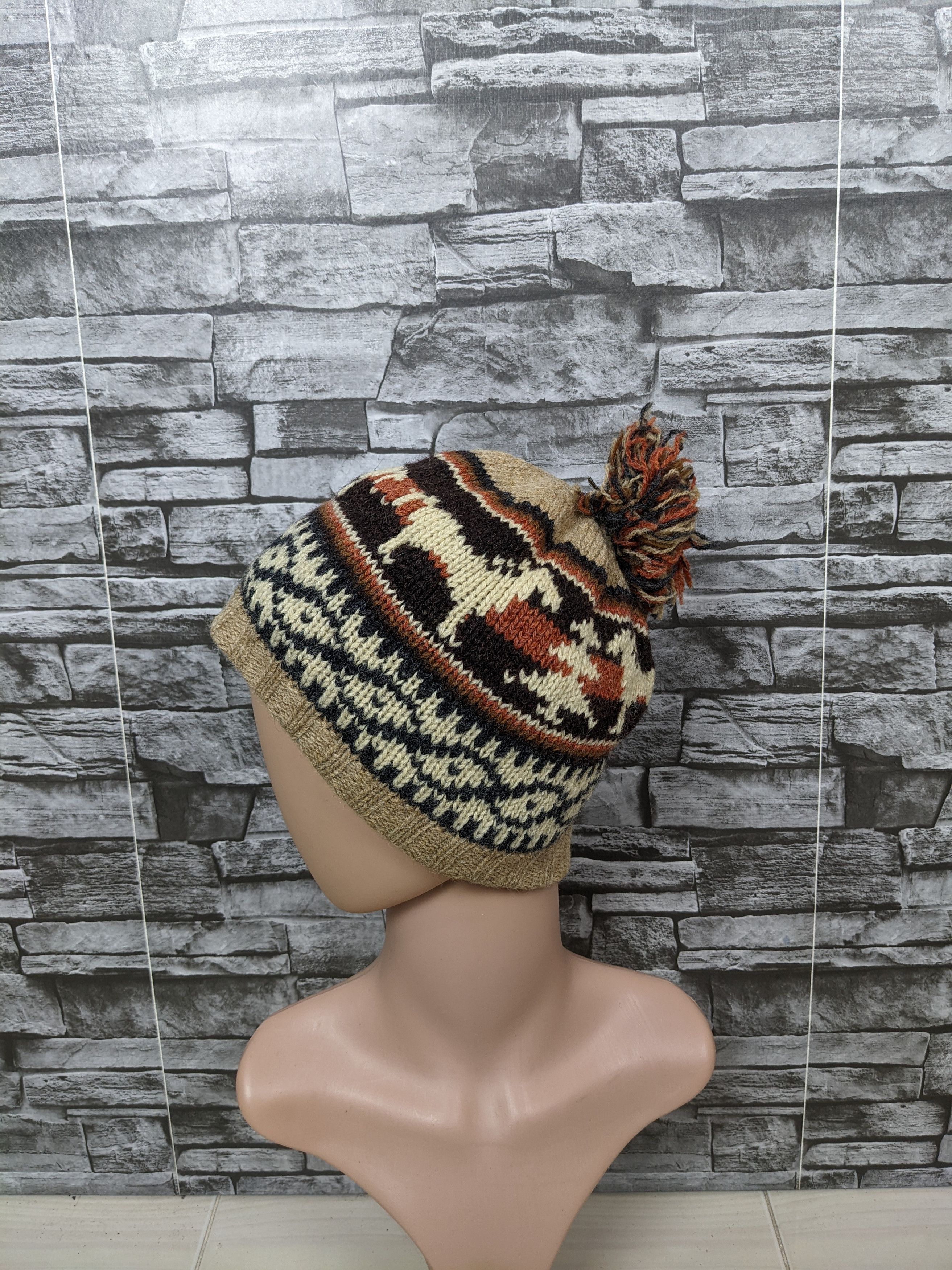 Aigle Vintage Aigle Beanie Hat Cap Snowcap Ski Size ONE SIZE - 2 Thumbnail
