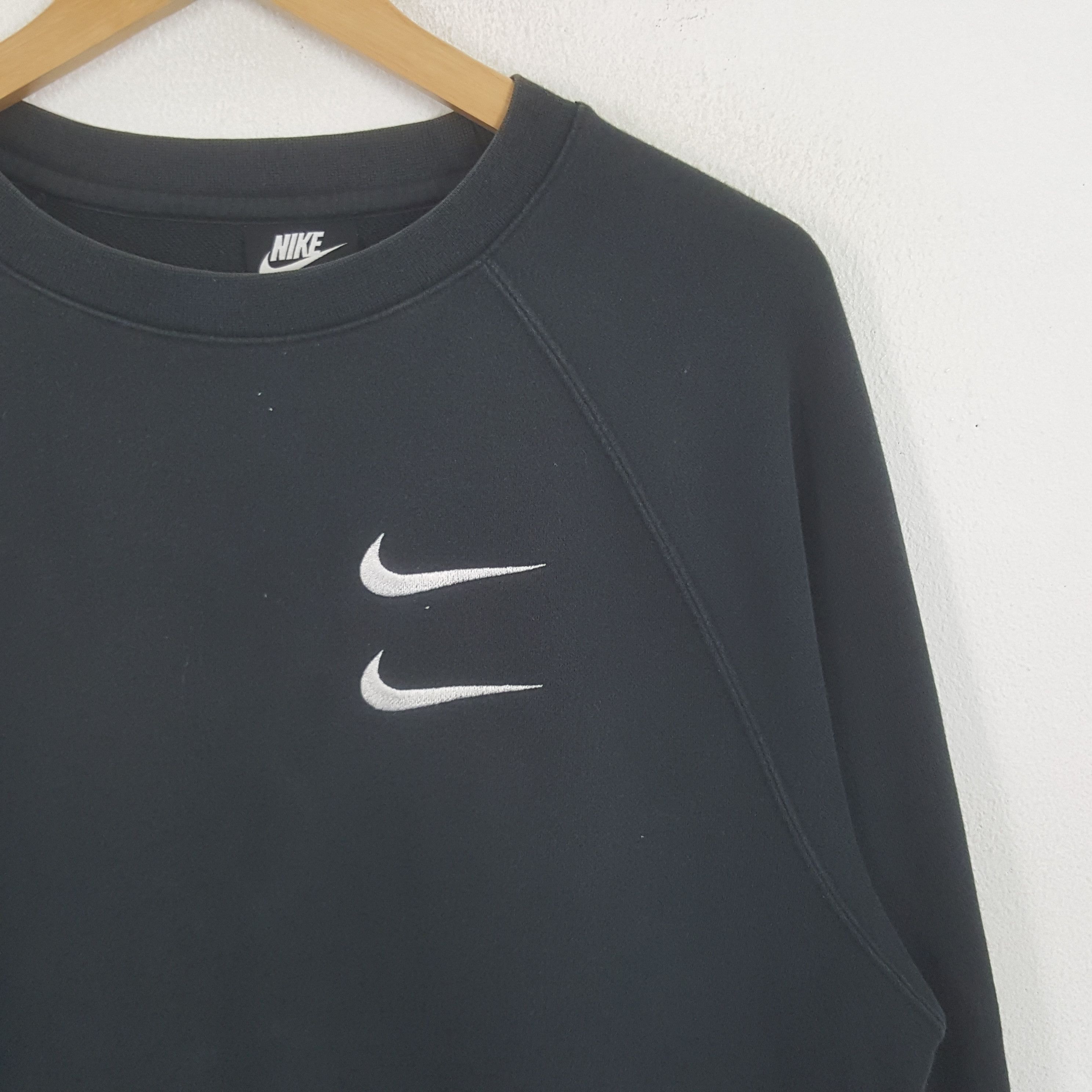 Nike Vintage Nike Embroidery Double Logo Streetwear Sweatshirt Size US M / EU 48-50 / 2 - 4 Thumbnail
