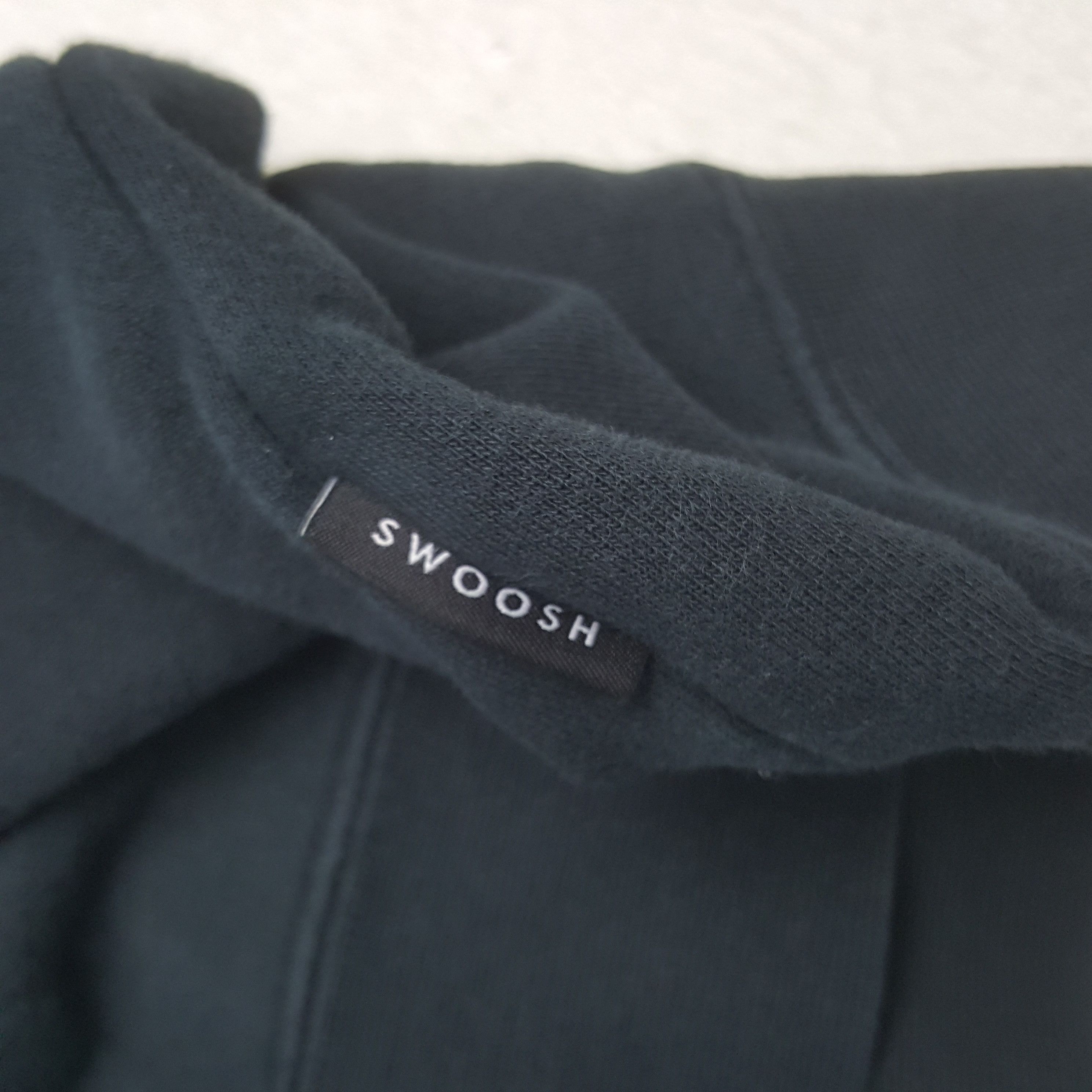 Nike Vintage Nike Embroidery Double Logo Streetwear Sweatshirt Size US M / EU 48-50 / 2 - 9 Thumbnail