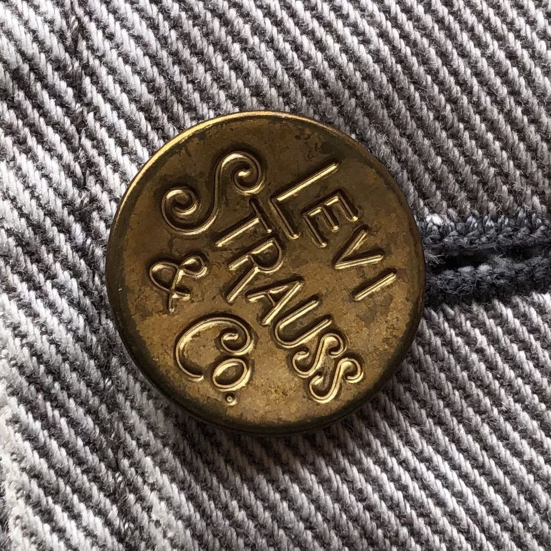 Levi's Vintage Clothing Vintage Levis Chore Jacket Denim Workwear Donut Button WWii Size US M / EU 48-50 / 2 - 6 Thumbnail