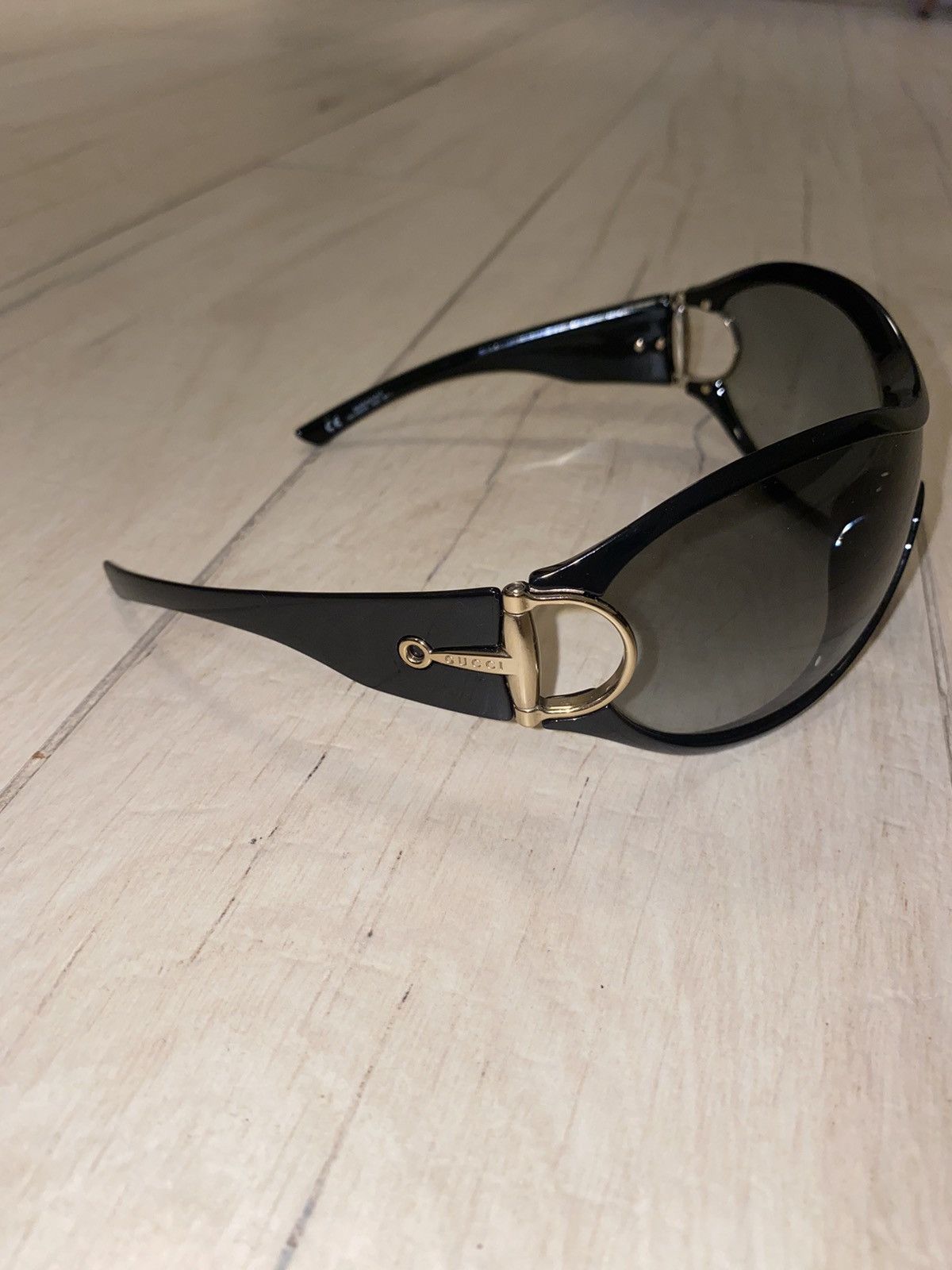 Gucci Gucci GG 2561/S Big Logo Horsebit Shield Black Sunglasses Size ONE SIZE - 8 Thumbnail