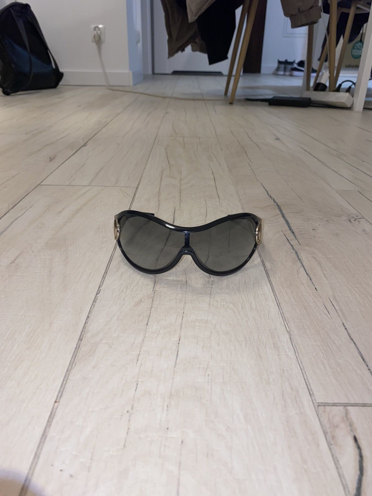 Gucci Gucci GG 2561/S Big Logo Horsebit Shield Black Sunglasses Size ONE SIZE - 3 Thumbnail