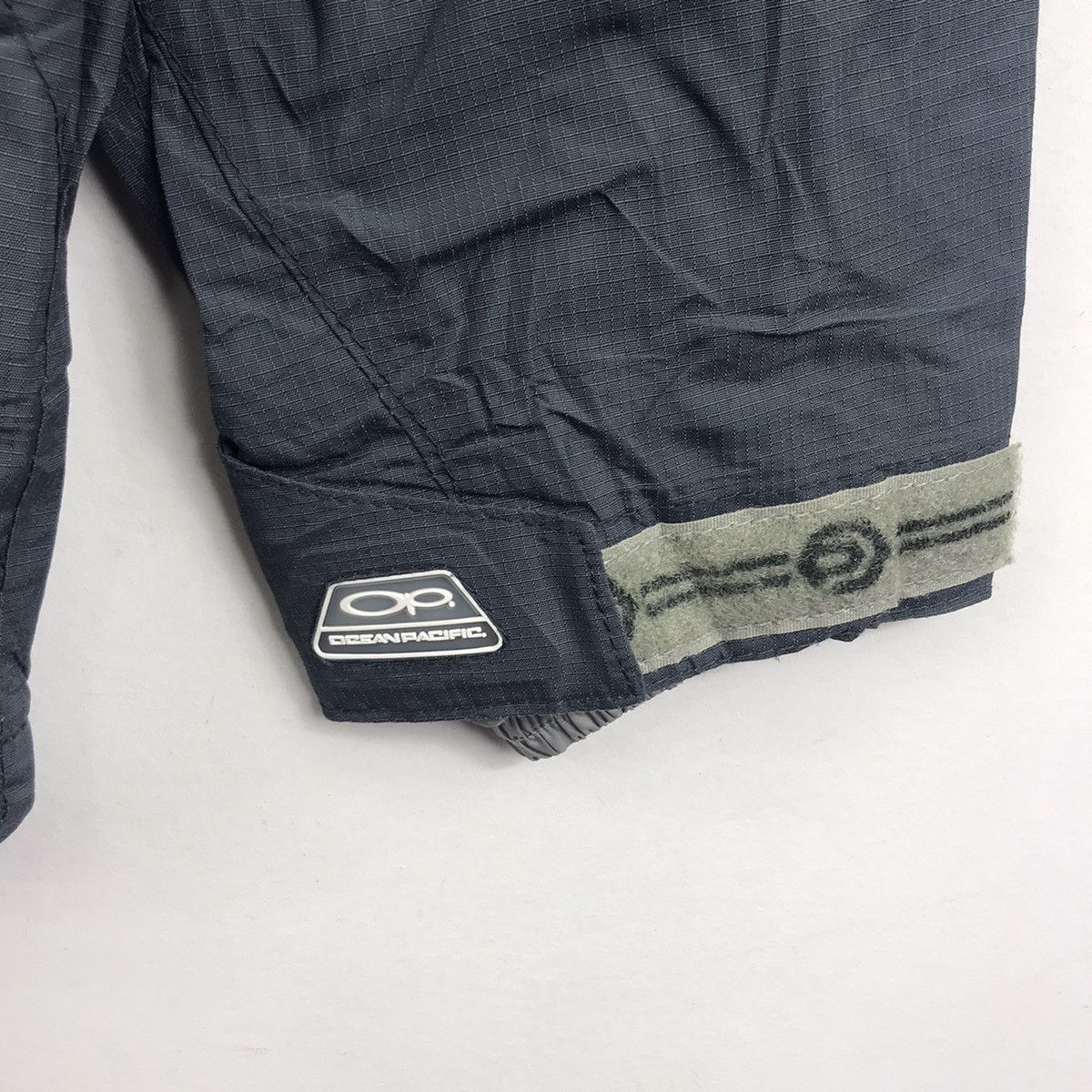 Ocean Pacific OCEAN PACIFIC USA Snowboarding Op Surf Ski GirlsHoodedJacket Size S / US 4 / IT 40 - 5 Thumbnail